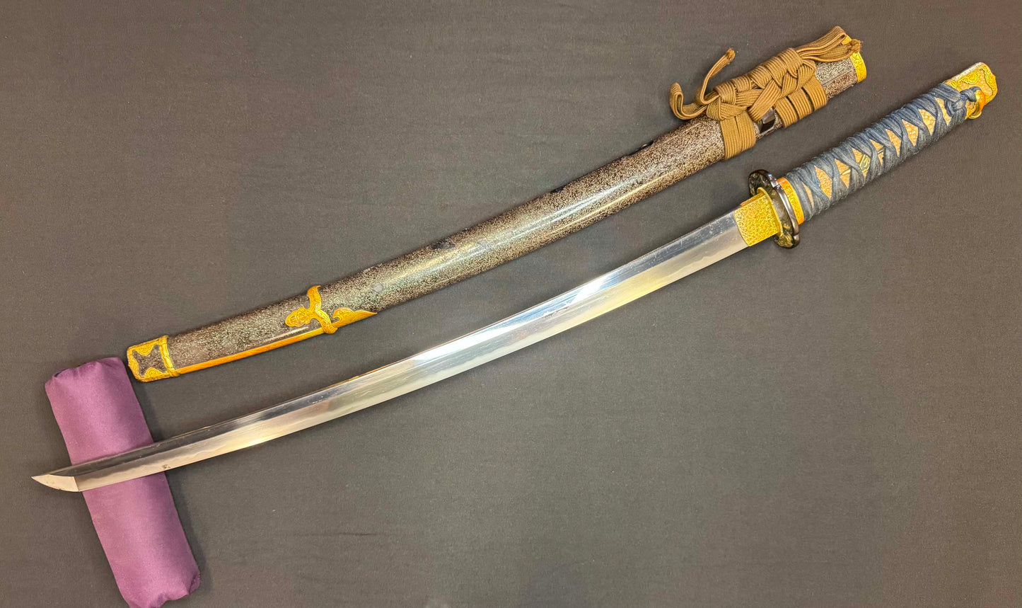 Antique Nihonto - Early Edo Wakizashi in Handachi Koshirae