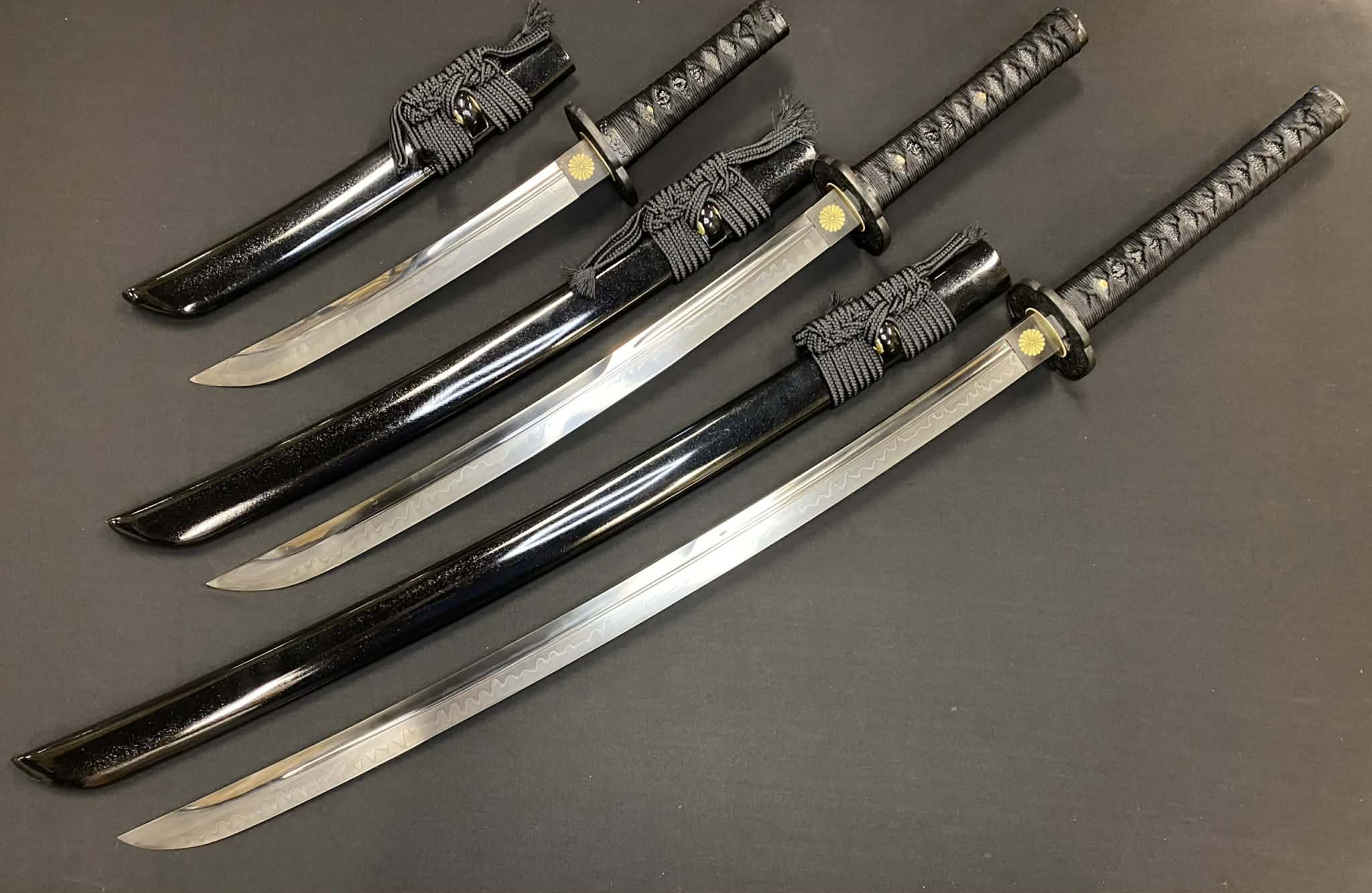 3-sword set Phoenix Armory Naginata Naoshi - Night Chrysanthemum - T10 Clay Tempered Black