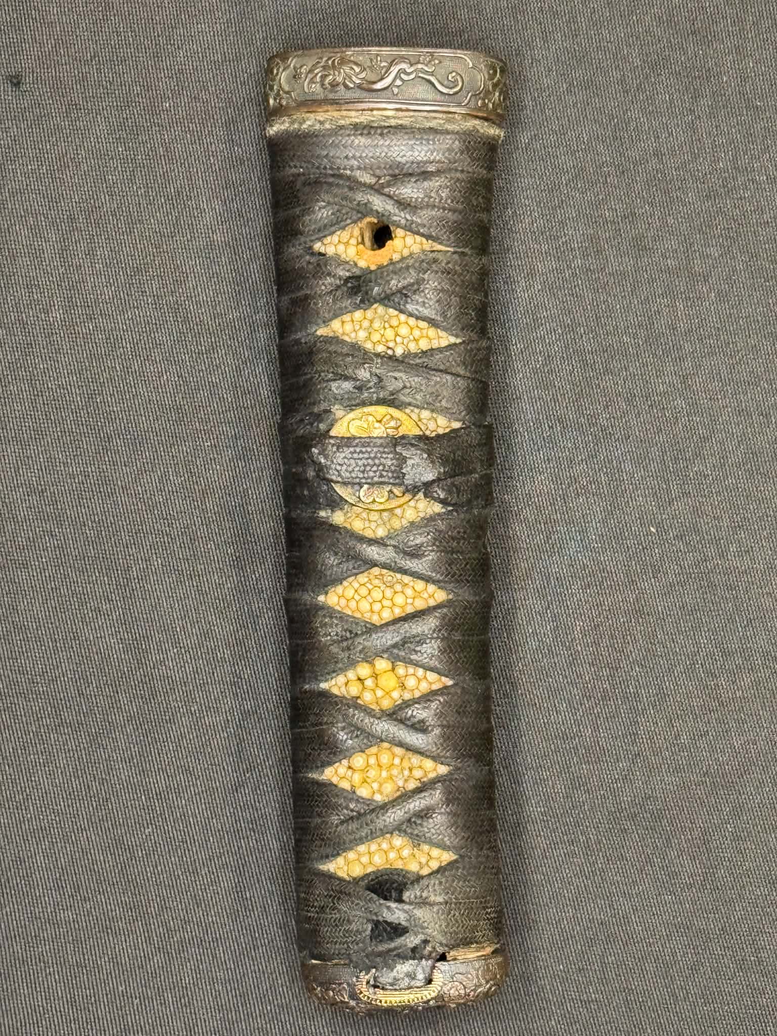 Antique Nihonto - Wakizashi in Koshirae, possible hidden Christian Tsuba