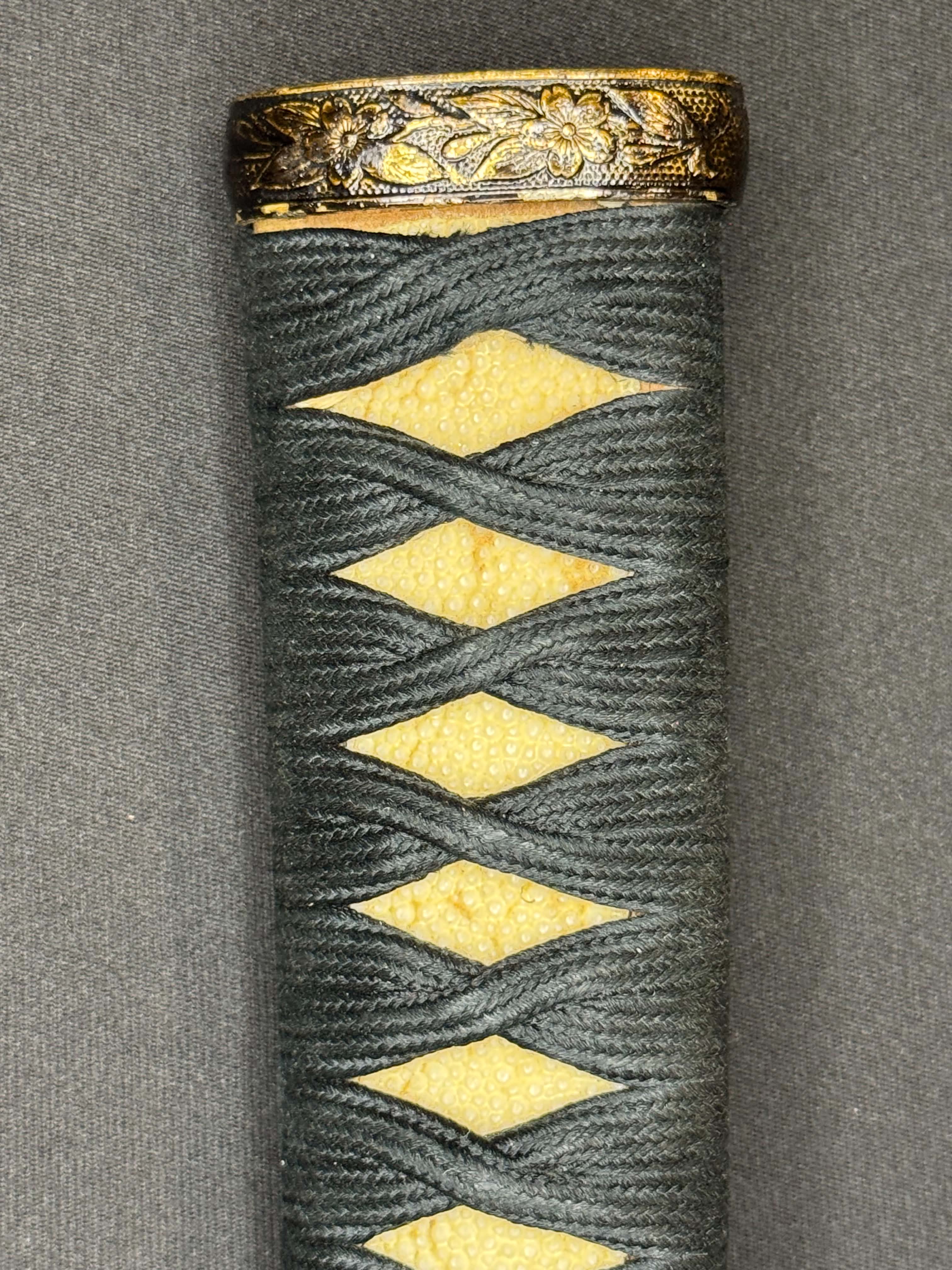 Antique Nihonto - LONG VERY WIDE Katana in Koshirae