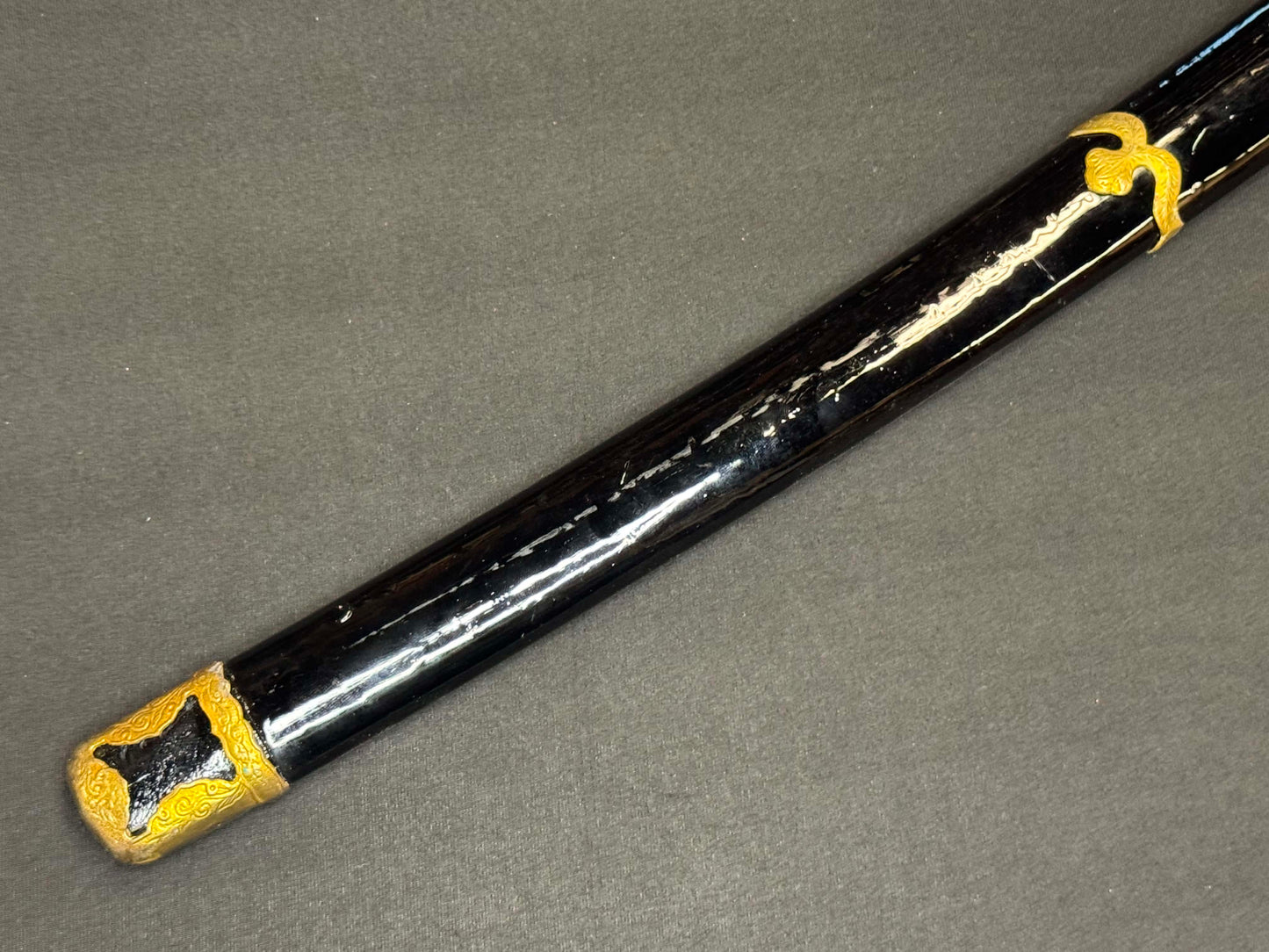 Antique Nihonto - Wakizashi in Handachi koshirae, signed Bizen Kuni Ju Osafune Sukesada, NBTHK CERTIFIED