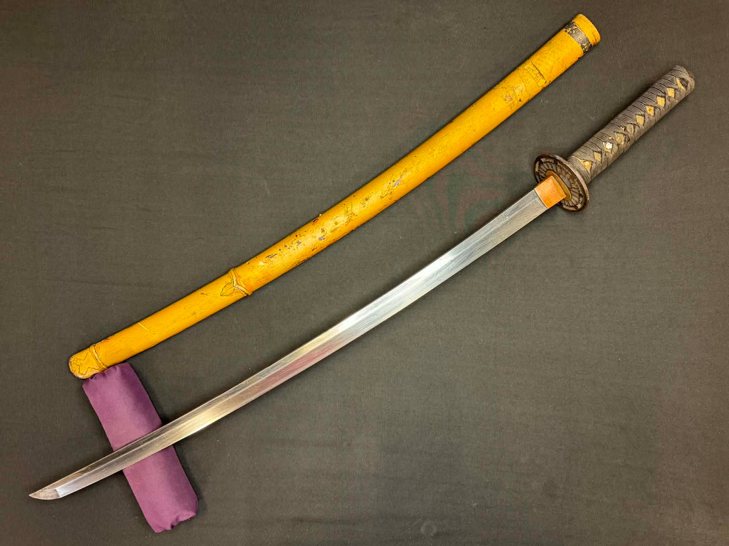 Antique Nihonto - Early Muromachi (600 years old) Katana in Handachi Koshirae