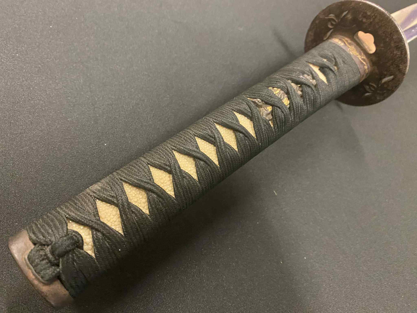 Antique Nihonto - Katana in Koshirae - Early Edo, unsigned