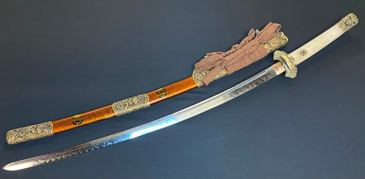 Dragonspring Emperor Tachi - Gold Kazaridachi - Kogarasu Hitatsura