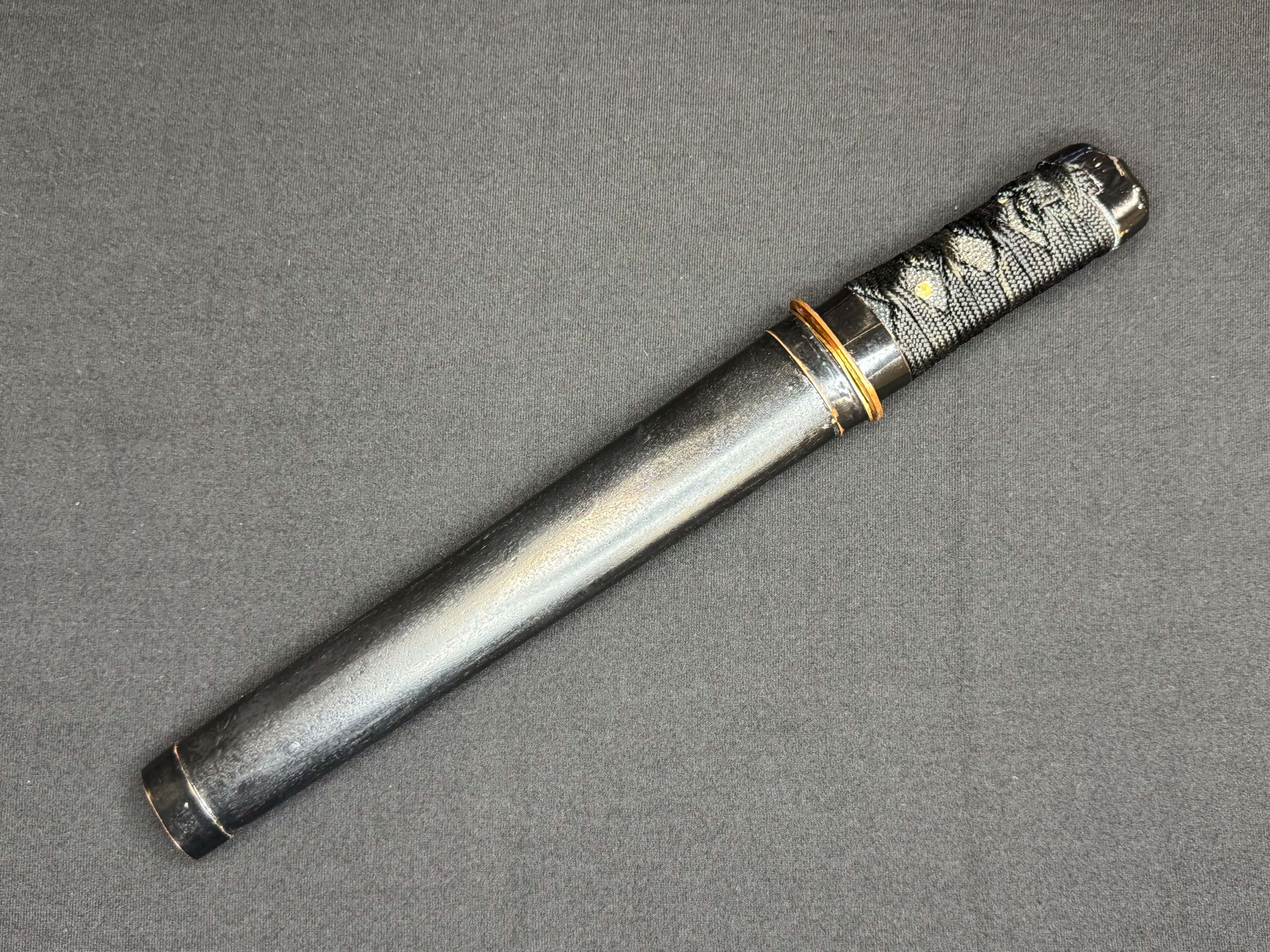 Antique Nihonto - Sankaku Yari in Tanto Koshirae