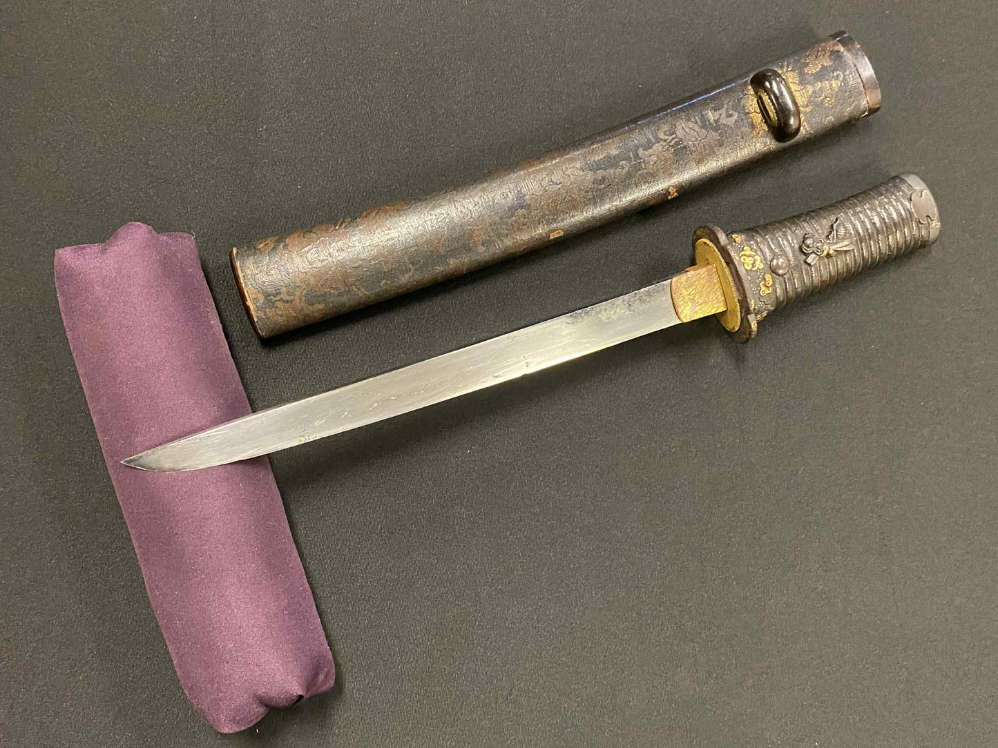 Antique Nihonto - Yoroi Doshi Tanto with Koshirae - signed Yoshimitsu (unverified)