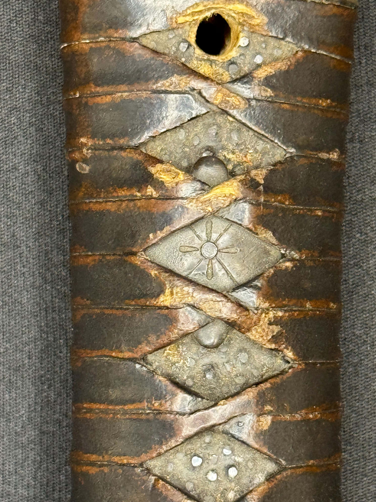 Antique Nihonto - Tanto in Koshirae, Signed Aizu Ju Michitoki, dated August  Genji 1 (1864)