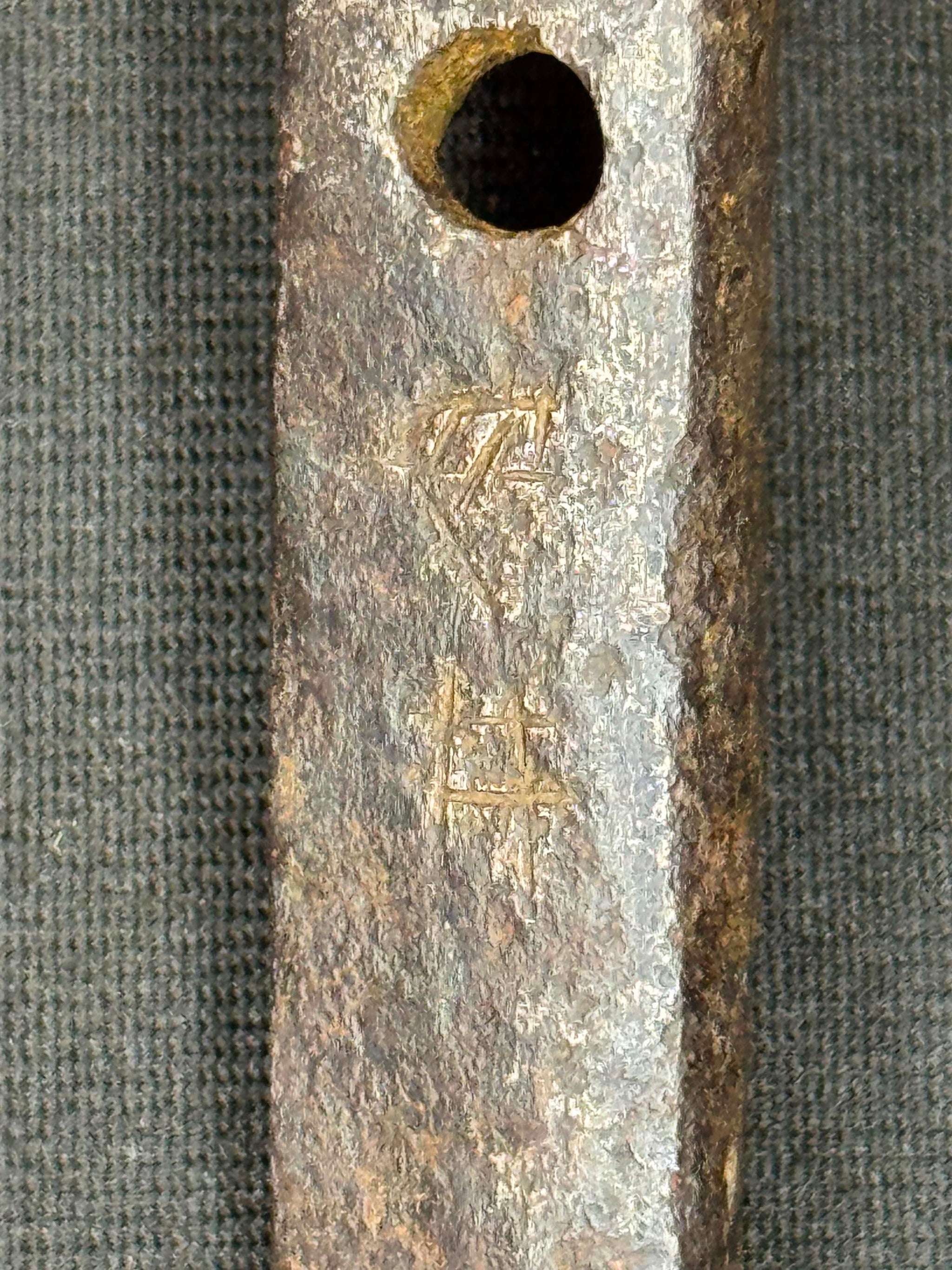 Antique Nihonto - thiccc Yoroi Doshi Armor Piercer Tanto in Koshirae