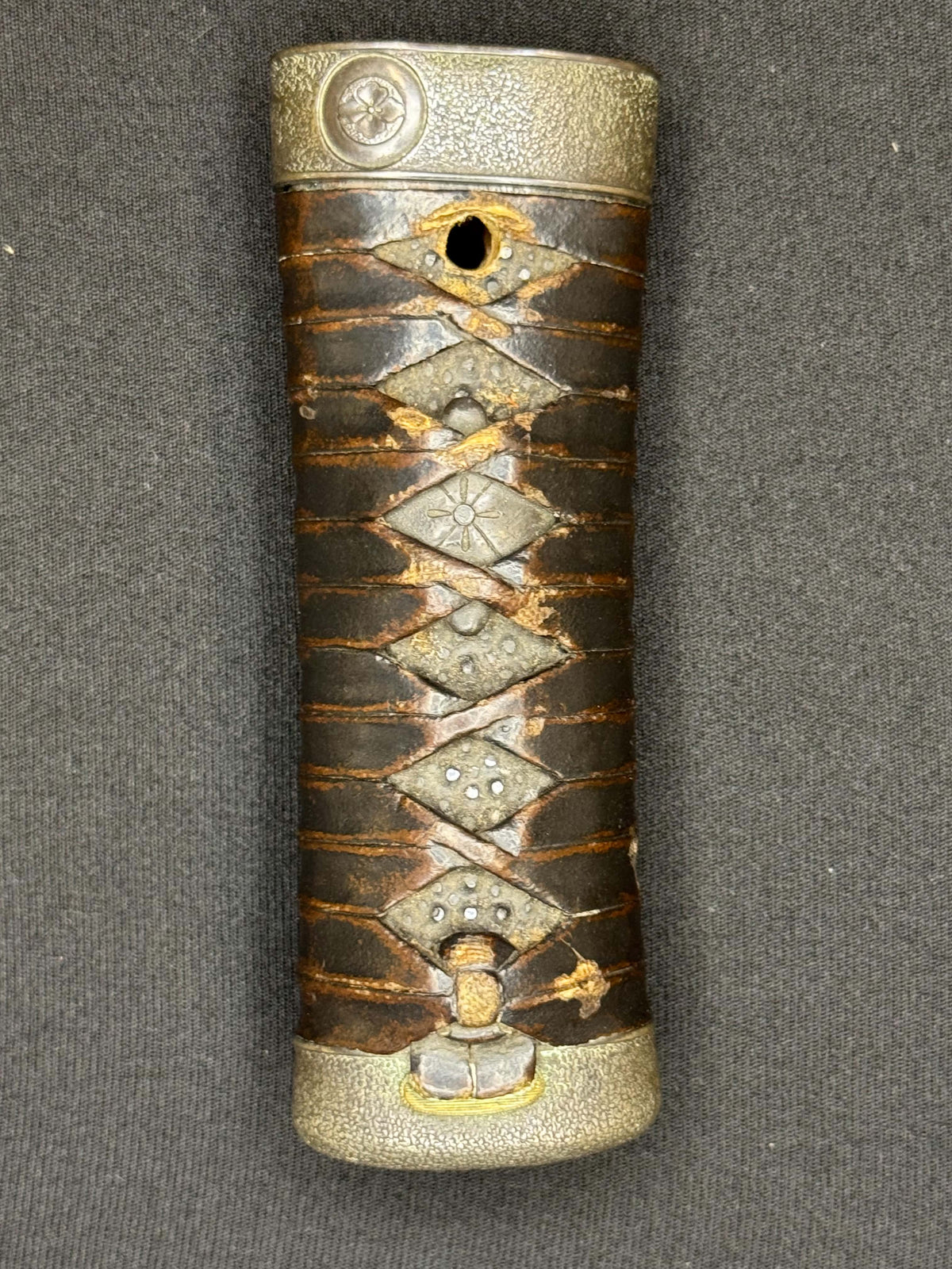 Antique Nihonto - Tanto in Koshirae, Signed Aizu Ju Michitoki, dated August  Genji 1 (1864)