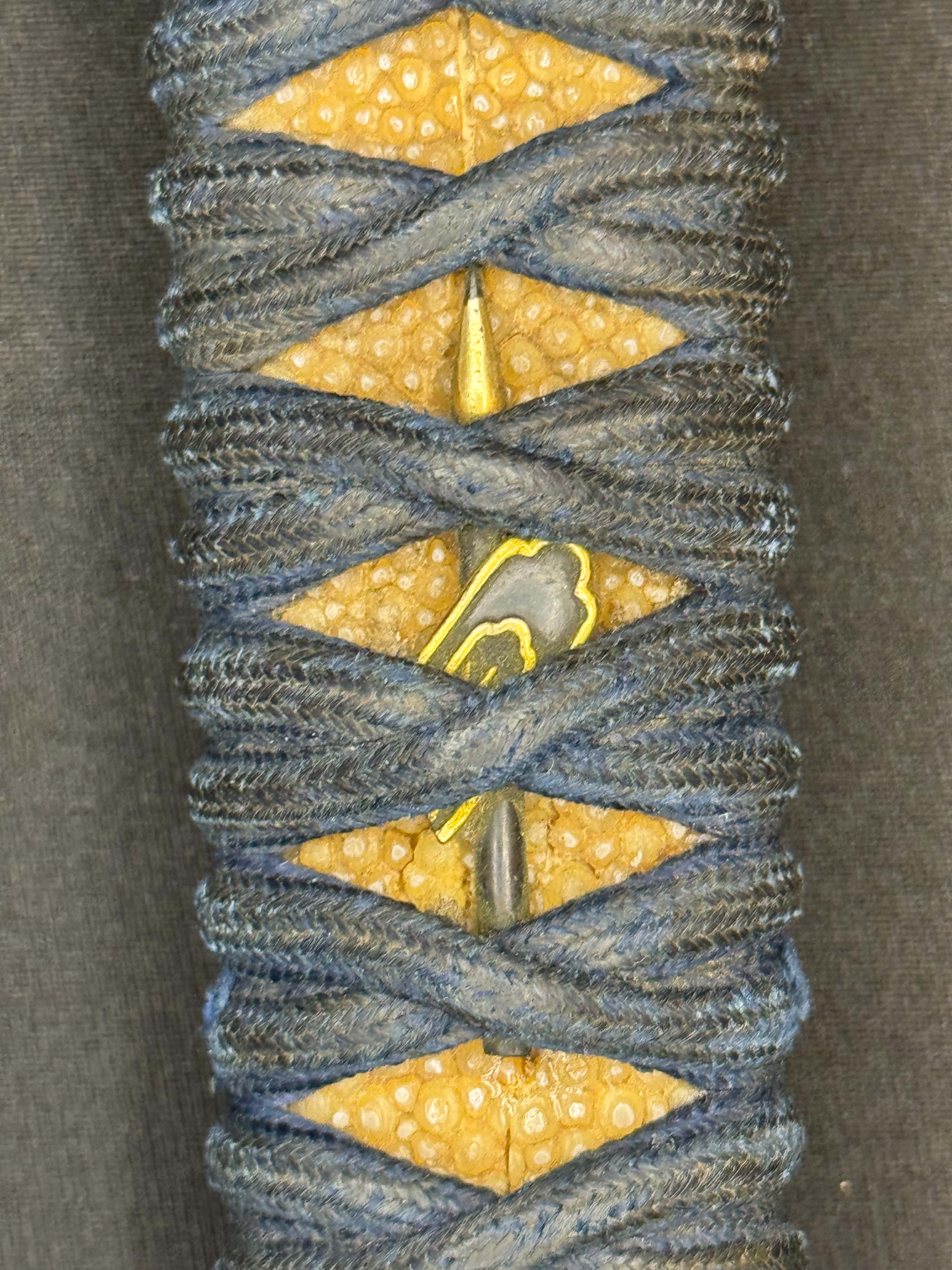 Antique Nihonto - Early Edo Wakizashi in Handachi Koshirae