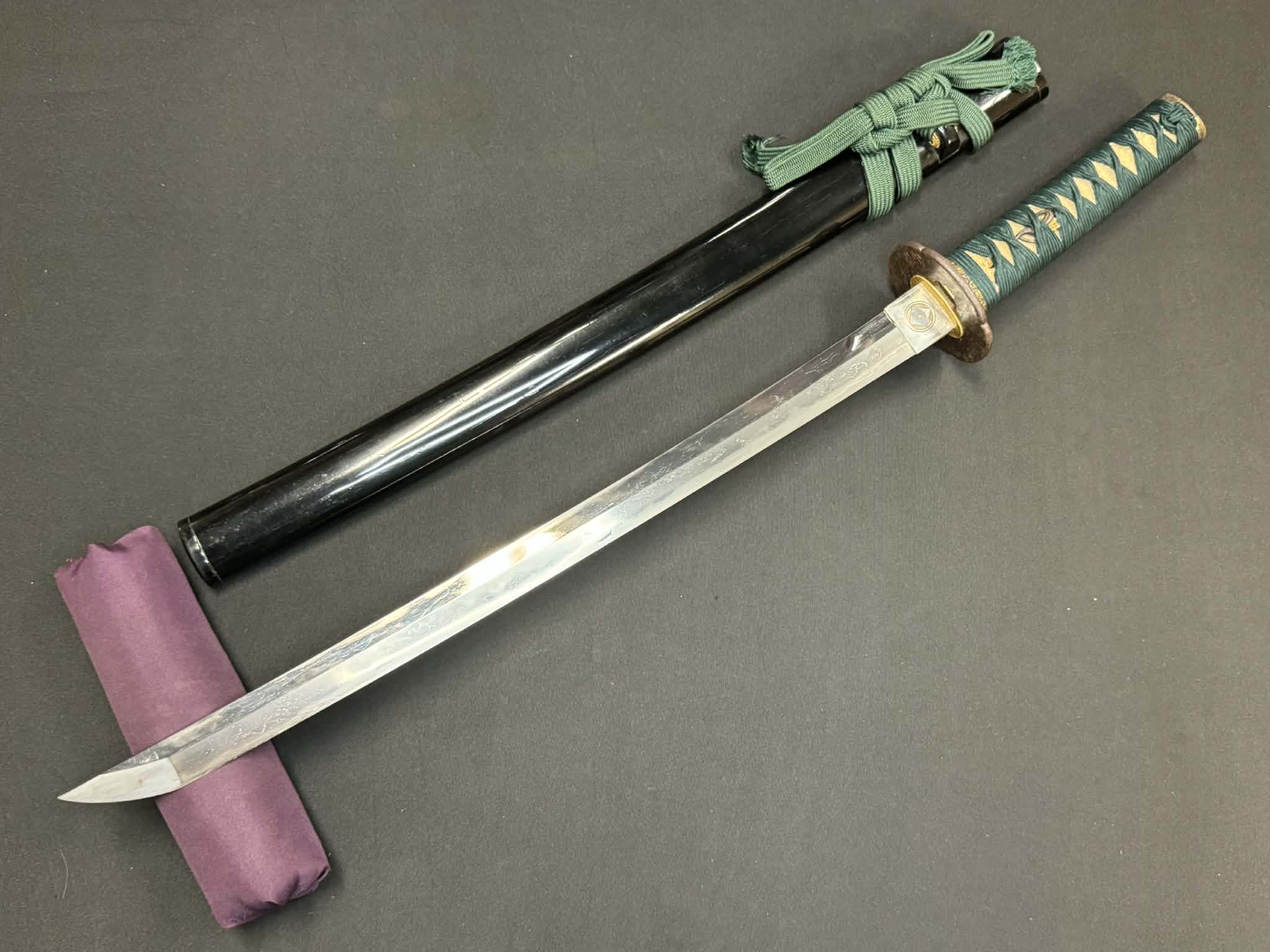 Antique Nihonto - Wakizashi in Koshirae - NBTHK attributed to Fuyuhiro