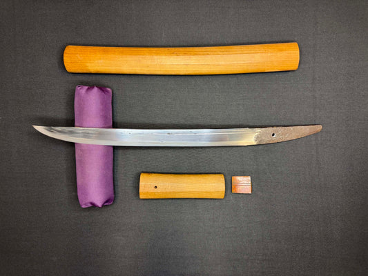 Antique Nihonto - Katakiriha Wakizashi in Shirasaya, Signed Soshu -hiro