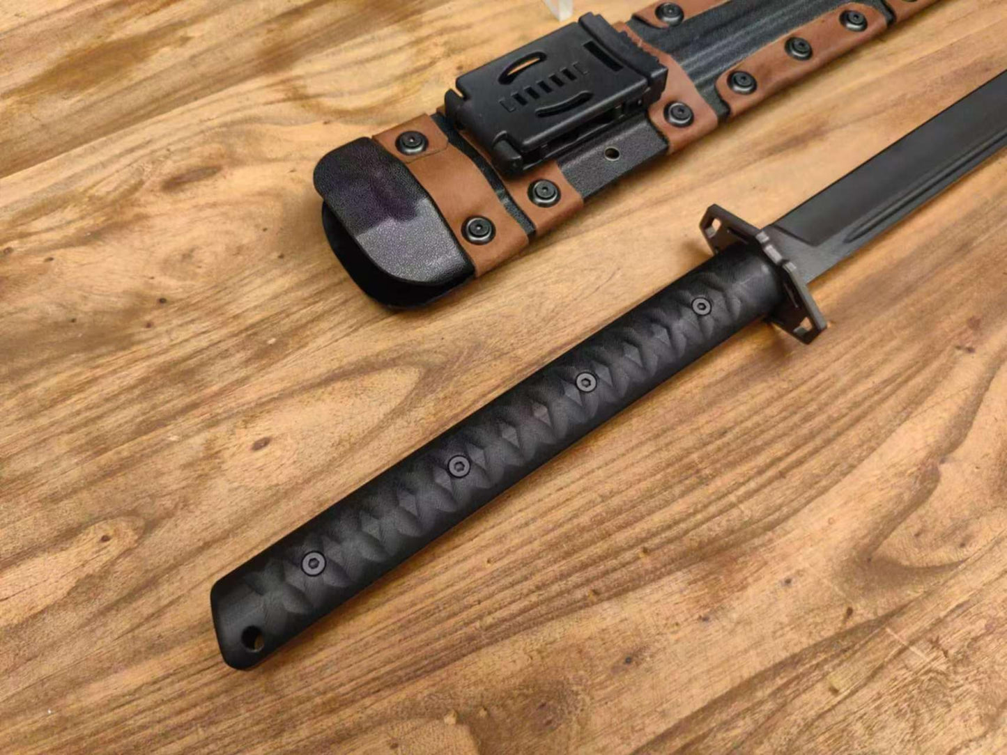 PRE-ORDER Cloudhammer Tactical War Sword - Sup9a (Japanese equivalent to 5160 spring steel)