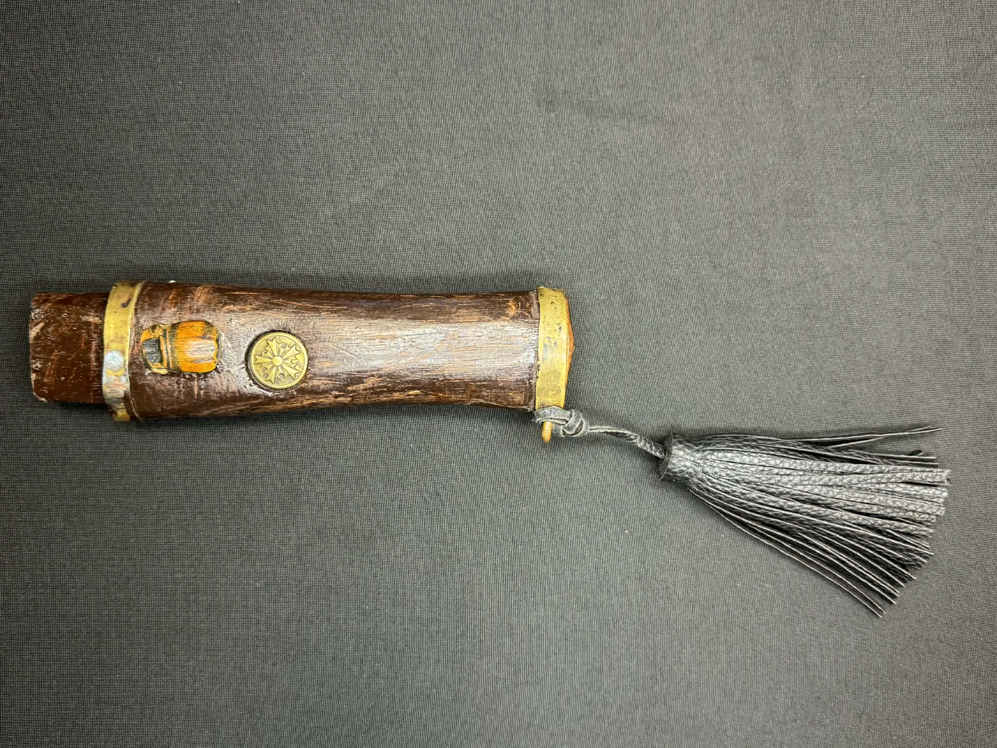 Antique Nihonto - Shobu wakizashi in Koshirae