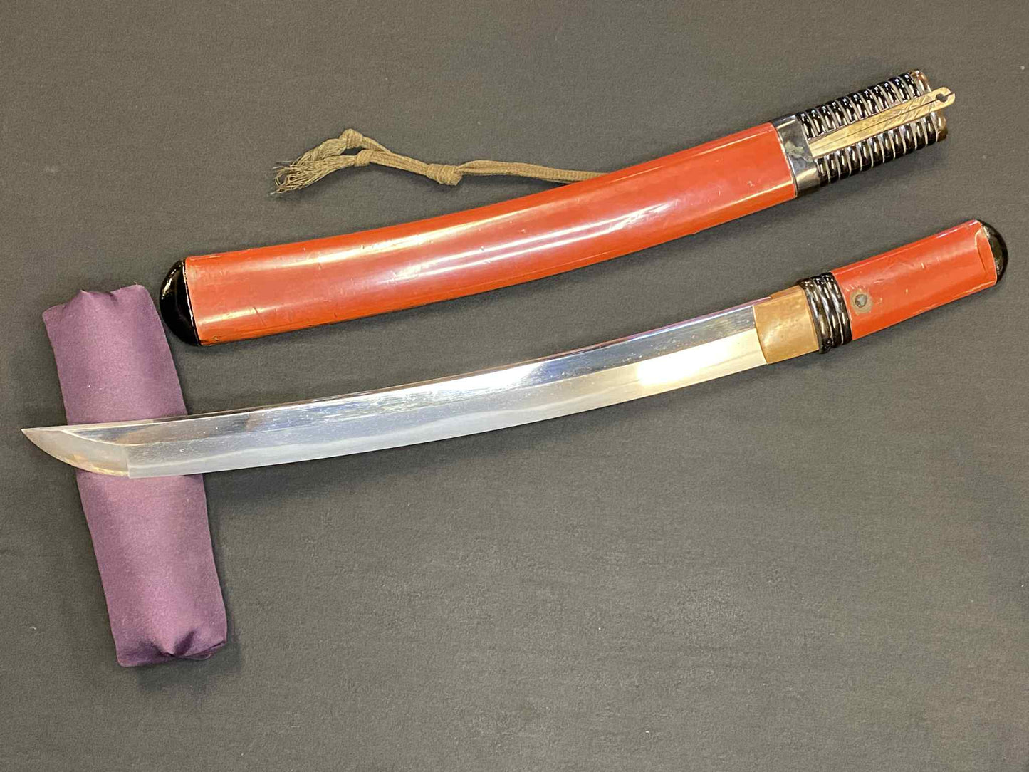 Antique Nihonto - Wide Wakizashi in Koshirae - partial signature, attributed to Owari Seki by NBTHK