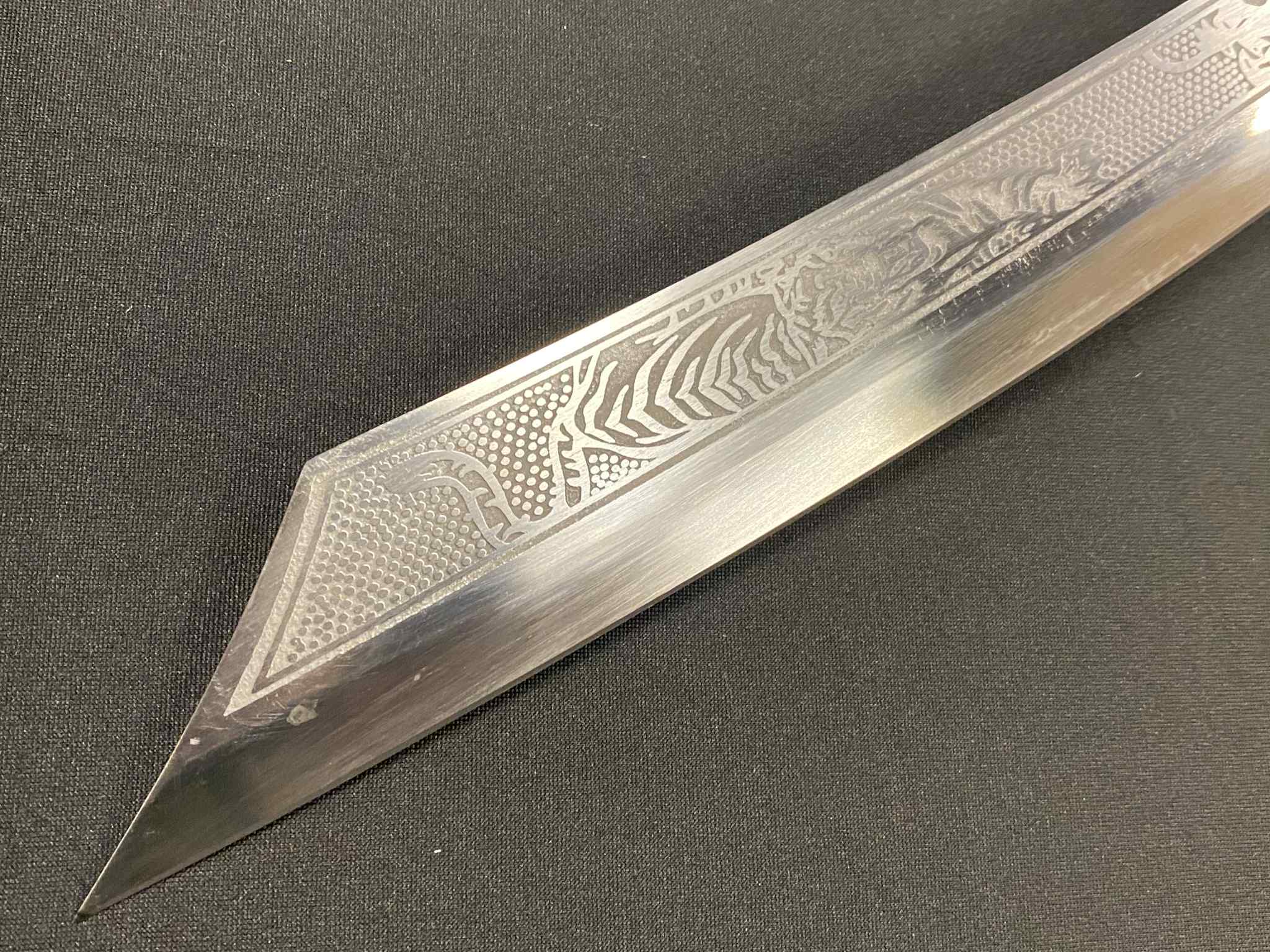 Dao Dagger - Tiger Dueling Dragon - Etched Manganese Steel