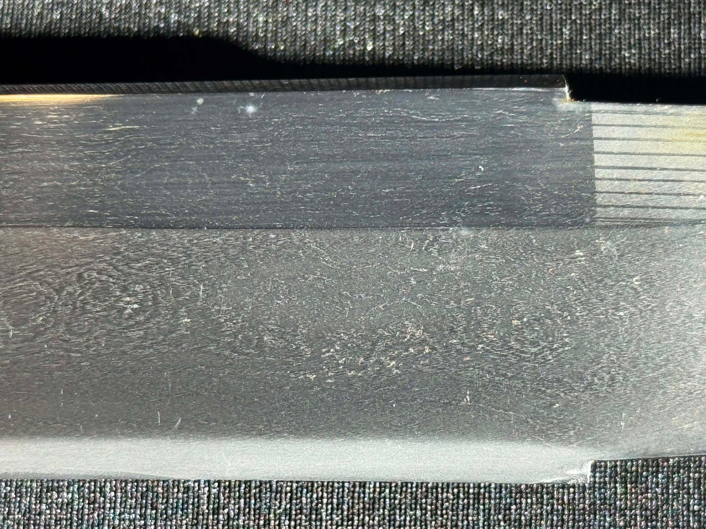 CONSIGNMENT Antique Nihonto - Wakizashi in Shirasaya, signed Settsu Ju Fujiwara Sadatsugu (unverified)
