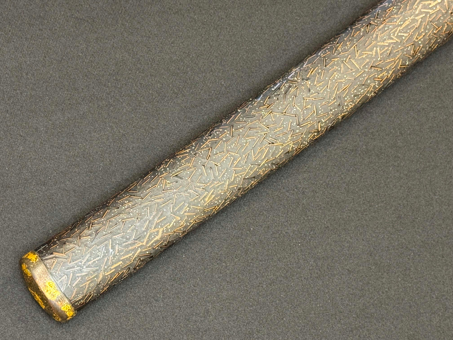 Antique Nihonto - Late Muromachi Tanto in Koshirae, signed Kanesugi (unverified)