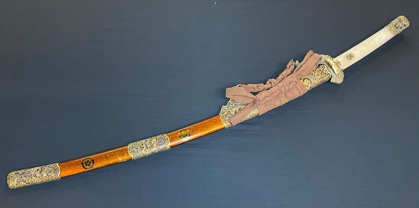 Dragonspring Emperor Tachi - Gold Kazaridachi - Kogarasu Hitatsura