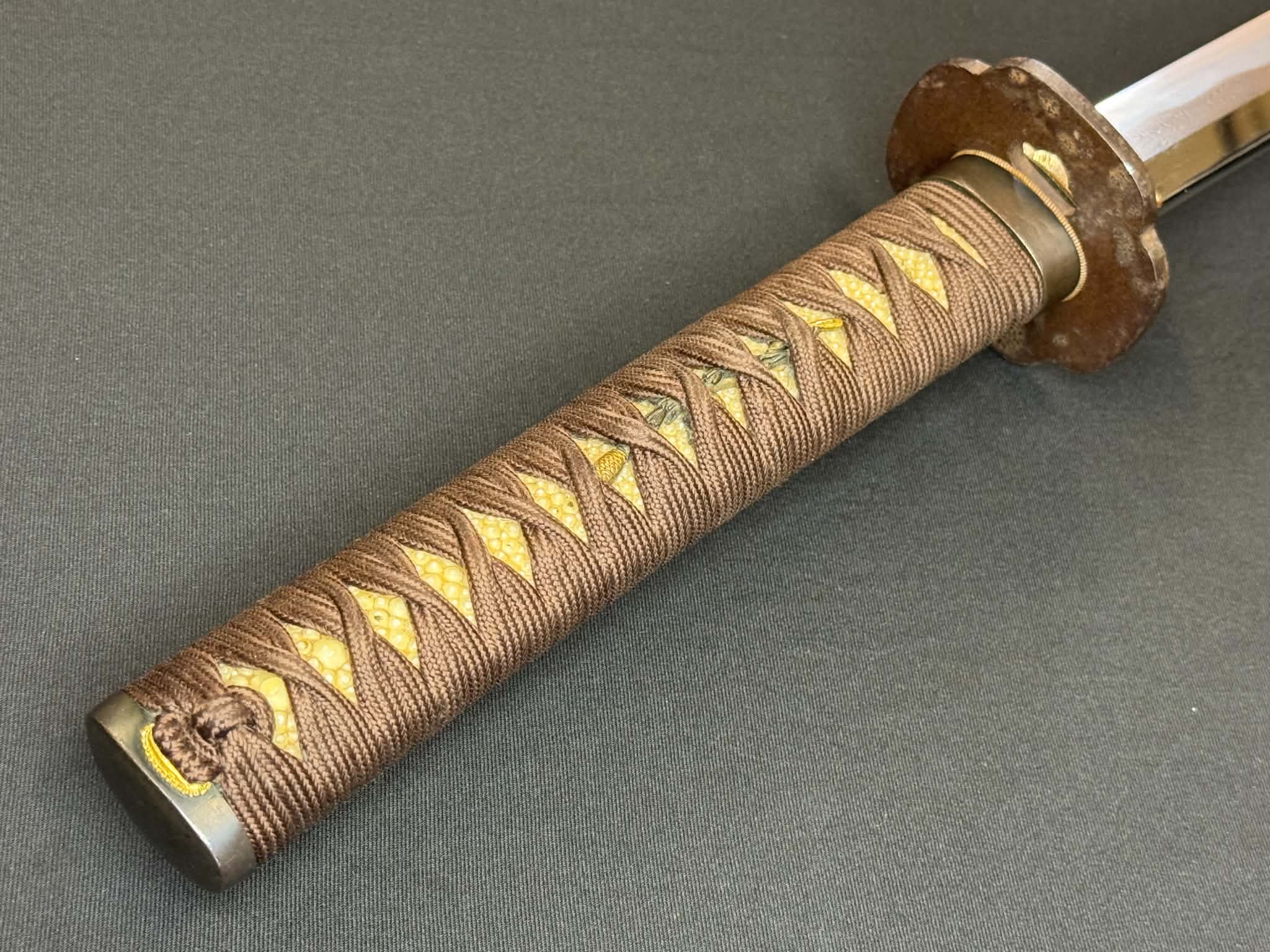 Antique Nihonto - Katana in Koshirae, signed Kunihiro (unverified)