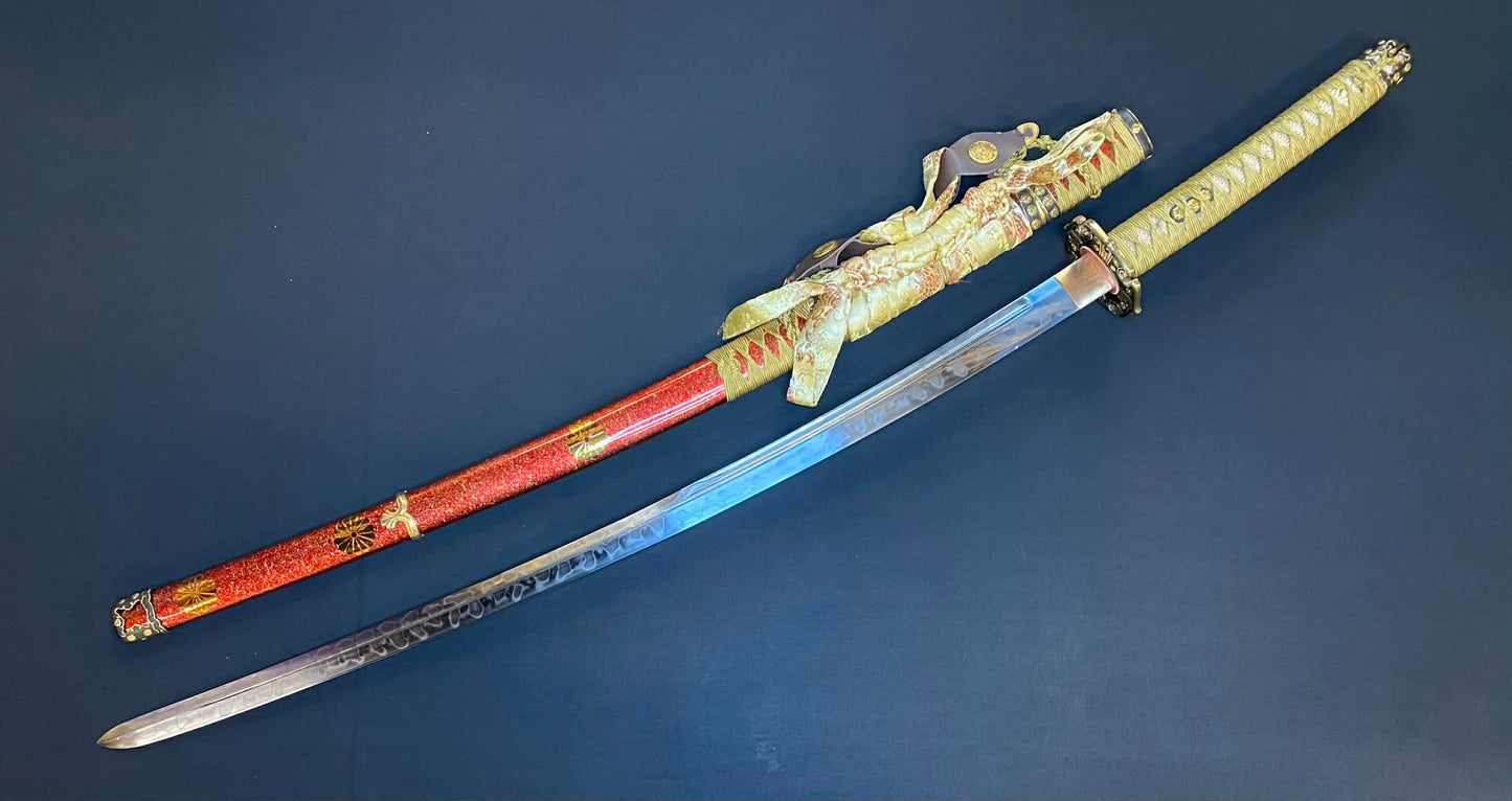 Dragonspring Emperor Tachi - Ruby Chrysanthemum - Kogarasu Hitatsura