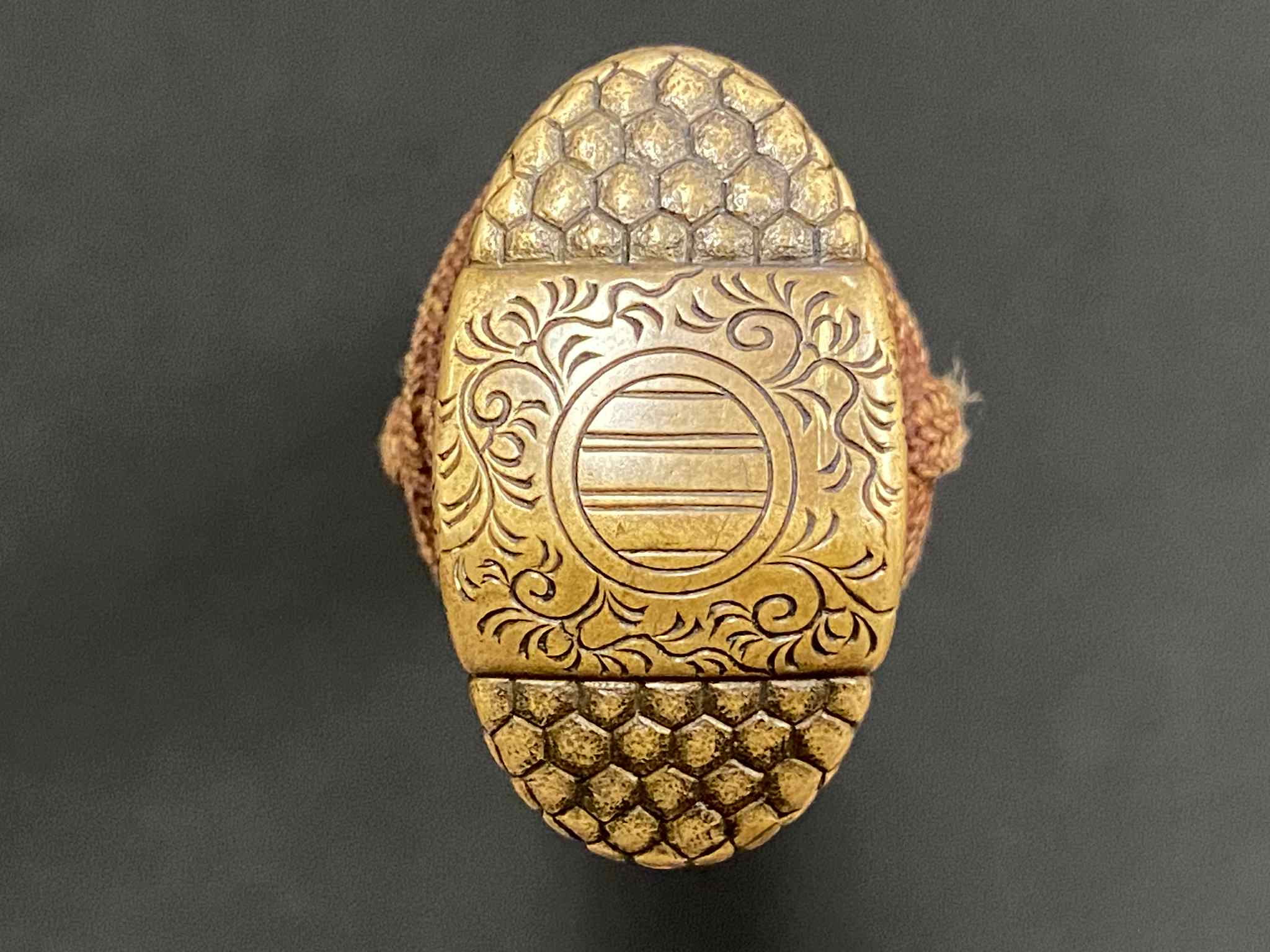 Antique Nihonto - Very Long Katana in Koshirae - Muromachi Period (About 500 years old) - signed Kanenao Saku, NBTHK Certified