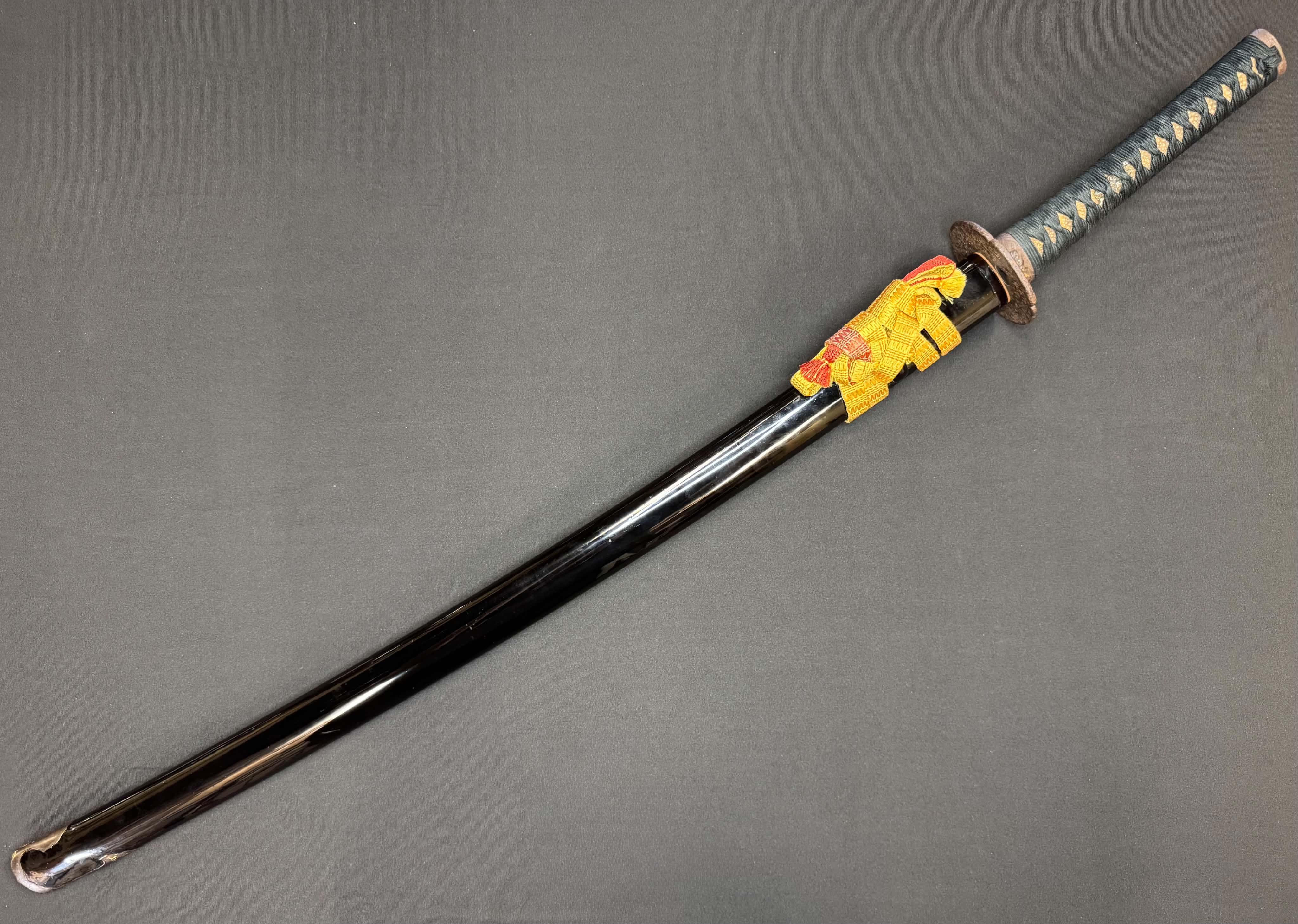 Antique Nihonto - Early Edo Katana in Koshirae, NBTHK attributed to Yamato No Kami Tadayuki, Dated Kyohou 6