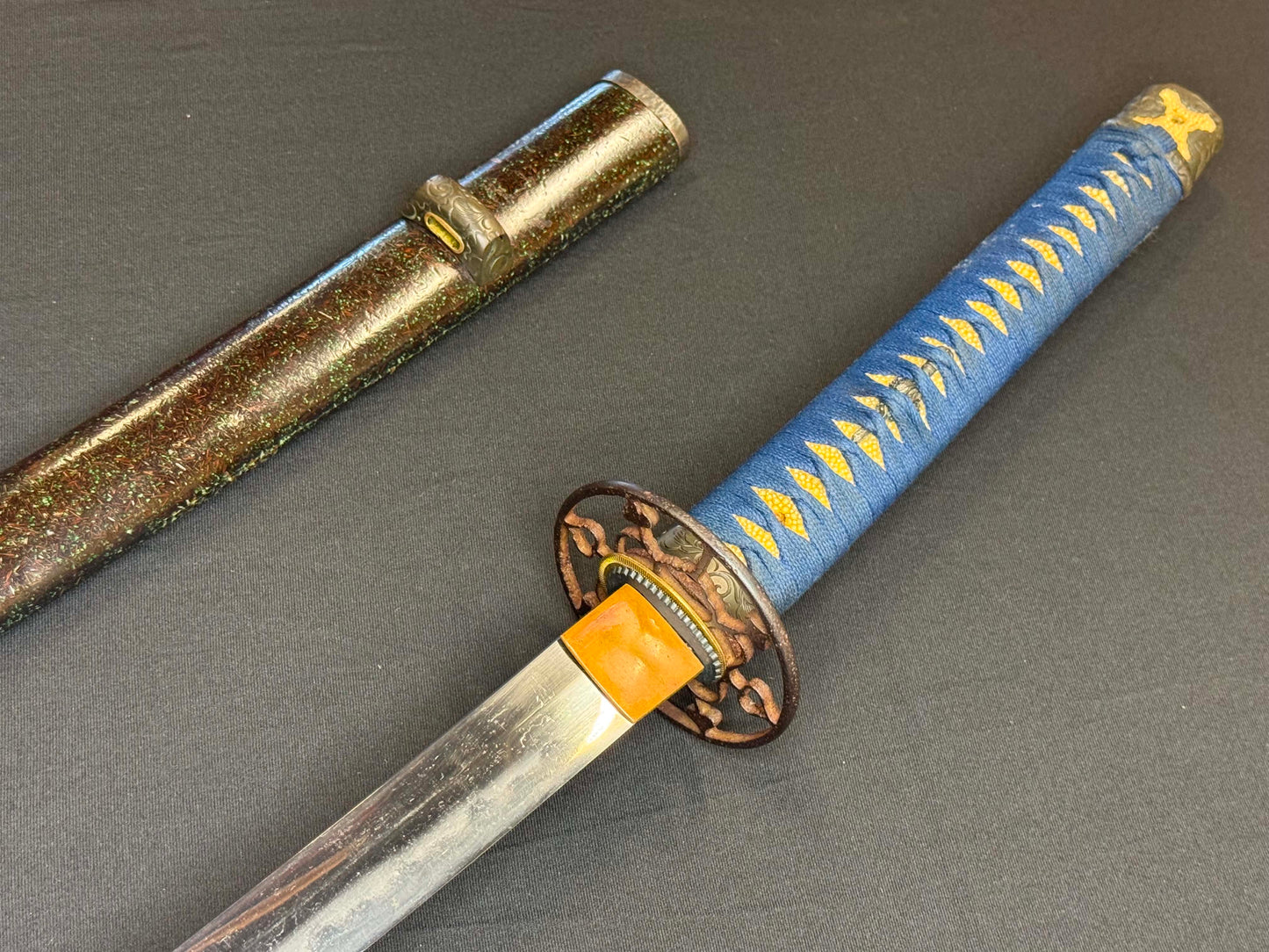 Antique Nihonto - Katana in Iai Tight Handachi Koshirae