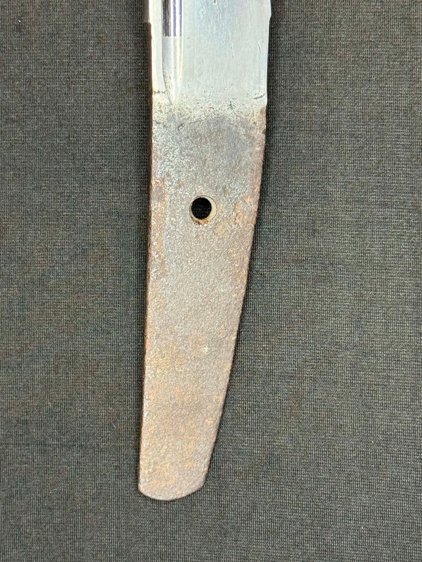 Antique Nihonto - Muromachi Period (500 years old) Wakizashi in Shirasaya - signed Soshu Ju Hiromasa