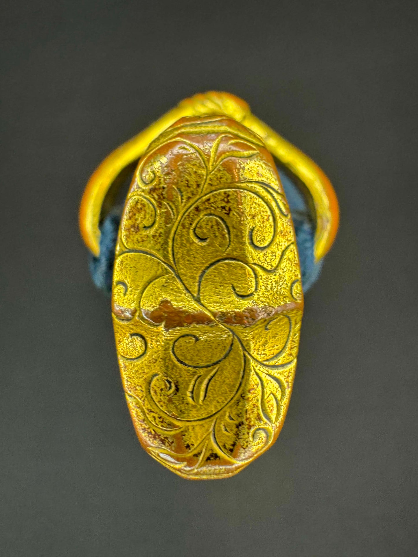 Antique Nihonto - Early Edo Wakizashi in Handachi Koshirae