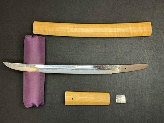 Antique Nihonto -  okissaki Tanto in shirasaya