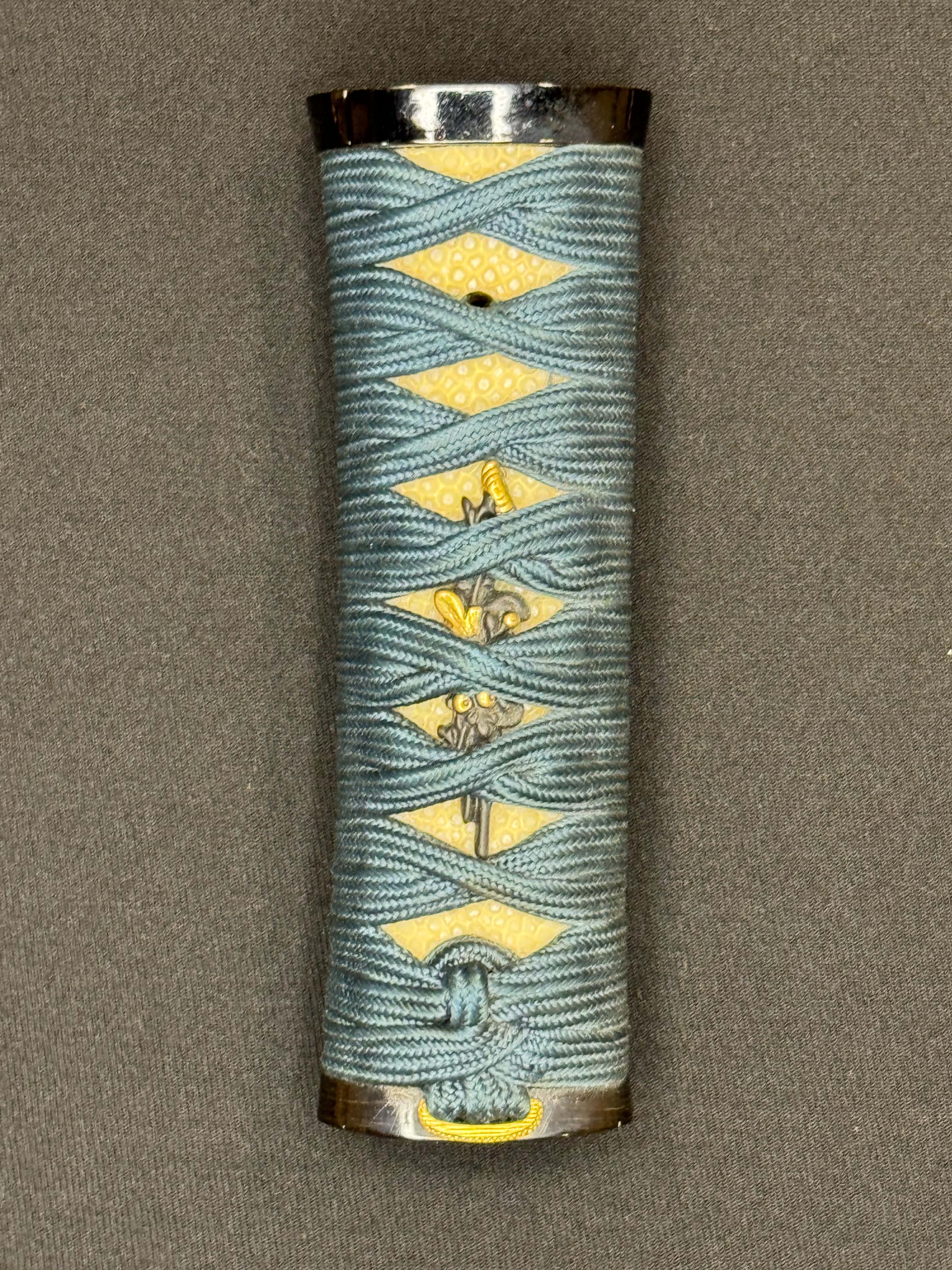 Antique Nihonto - Tanto with Koshirae, signed Jumyo, NBTHK certified