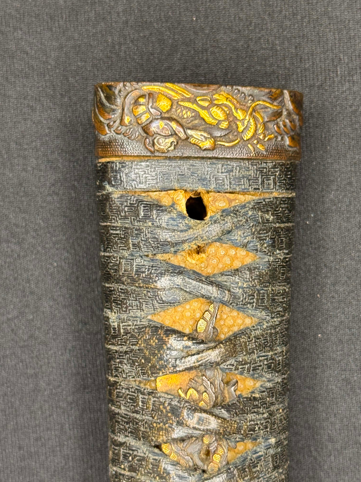 Antique Nihonto - Wakizashi with koshirae, Tsunagigaki attributed to Shimosaka