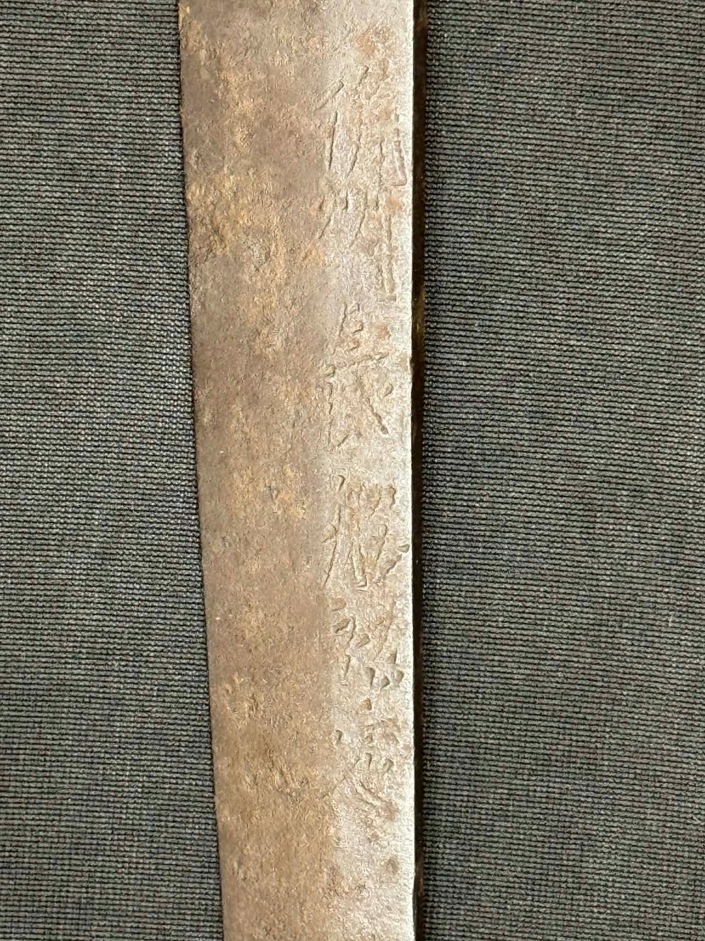 Antique Nihonto - Katana in Koshirae, signed Bishu Osafune Sukesada, Dated Eiroku October 8 (1567) (not verified)