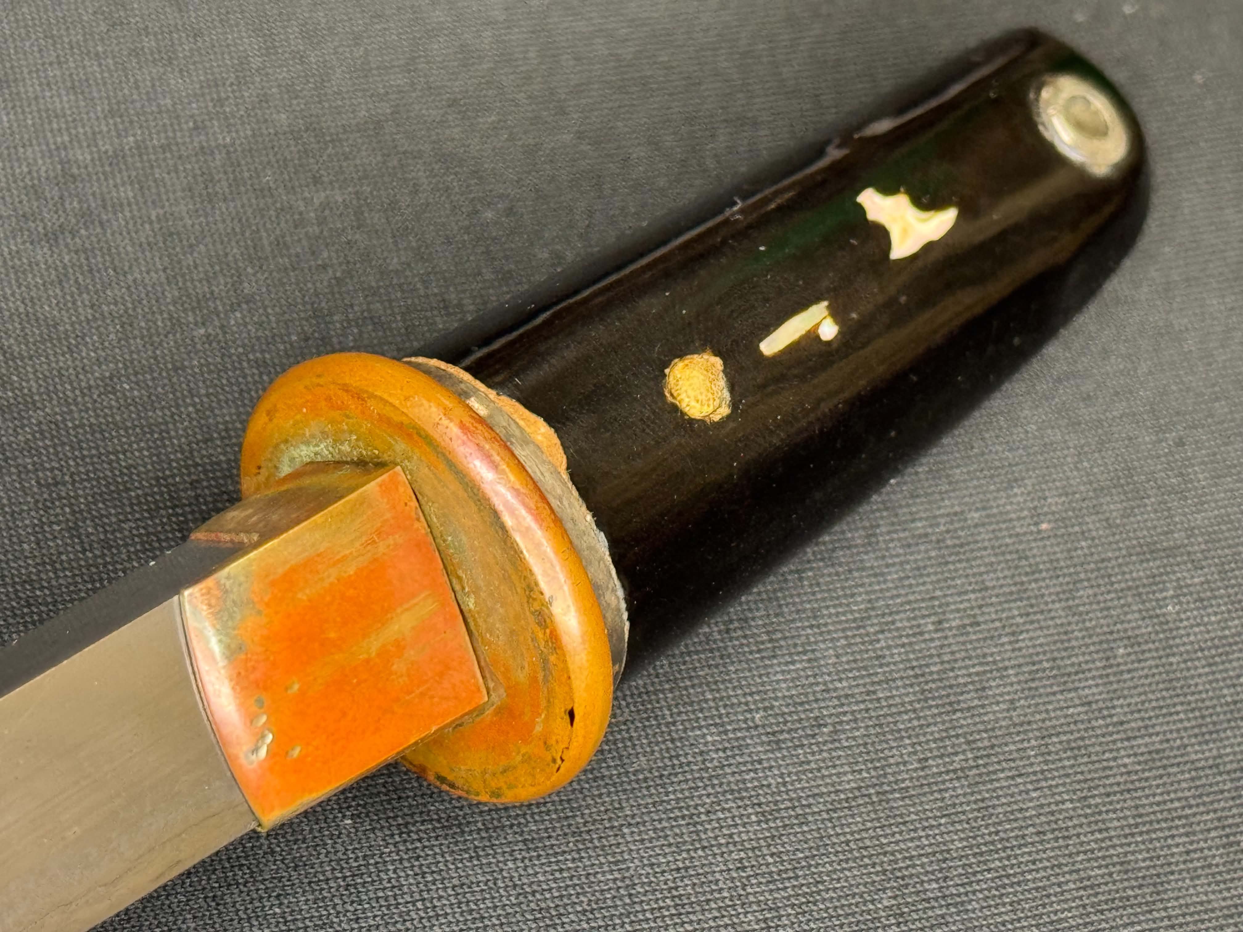 Antique Nihonto - Early Edo (400 years old,) thiccc Yoroi Doshi Armor Piercer Tanto in koshirae, Dated Keicho 9 (1604)
