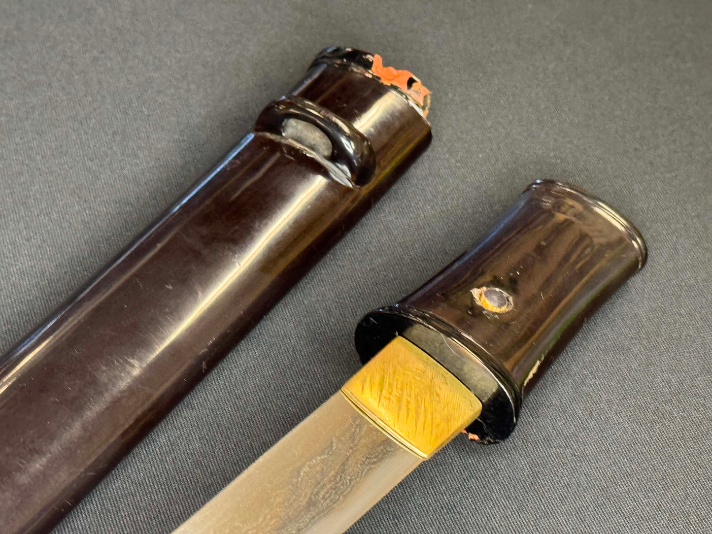 Antique Nihonto - Tanto with prominent jihada in Kaiken Koshirae