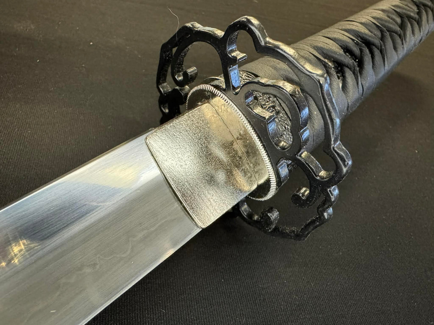 Moritaka Razor Katana - Iron Gate T10