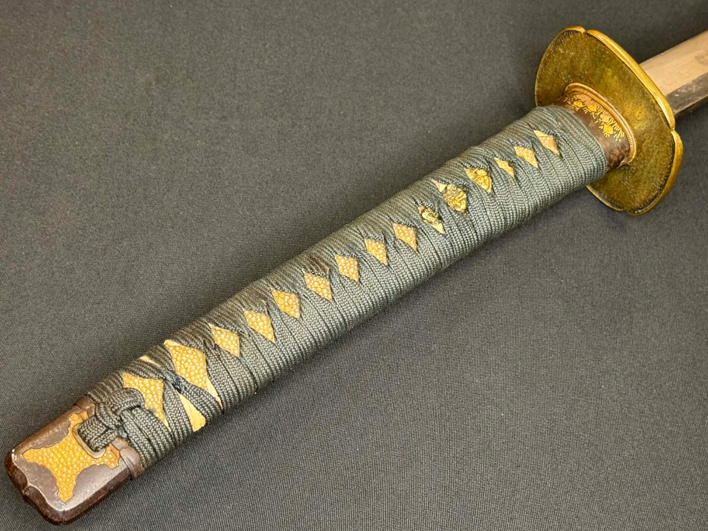Antique Nihonto - Katana in Tachi Koshirae, signed Rai Kuni- (unverified)