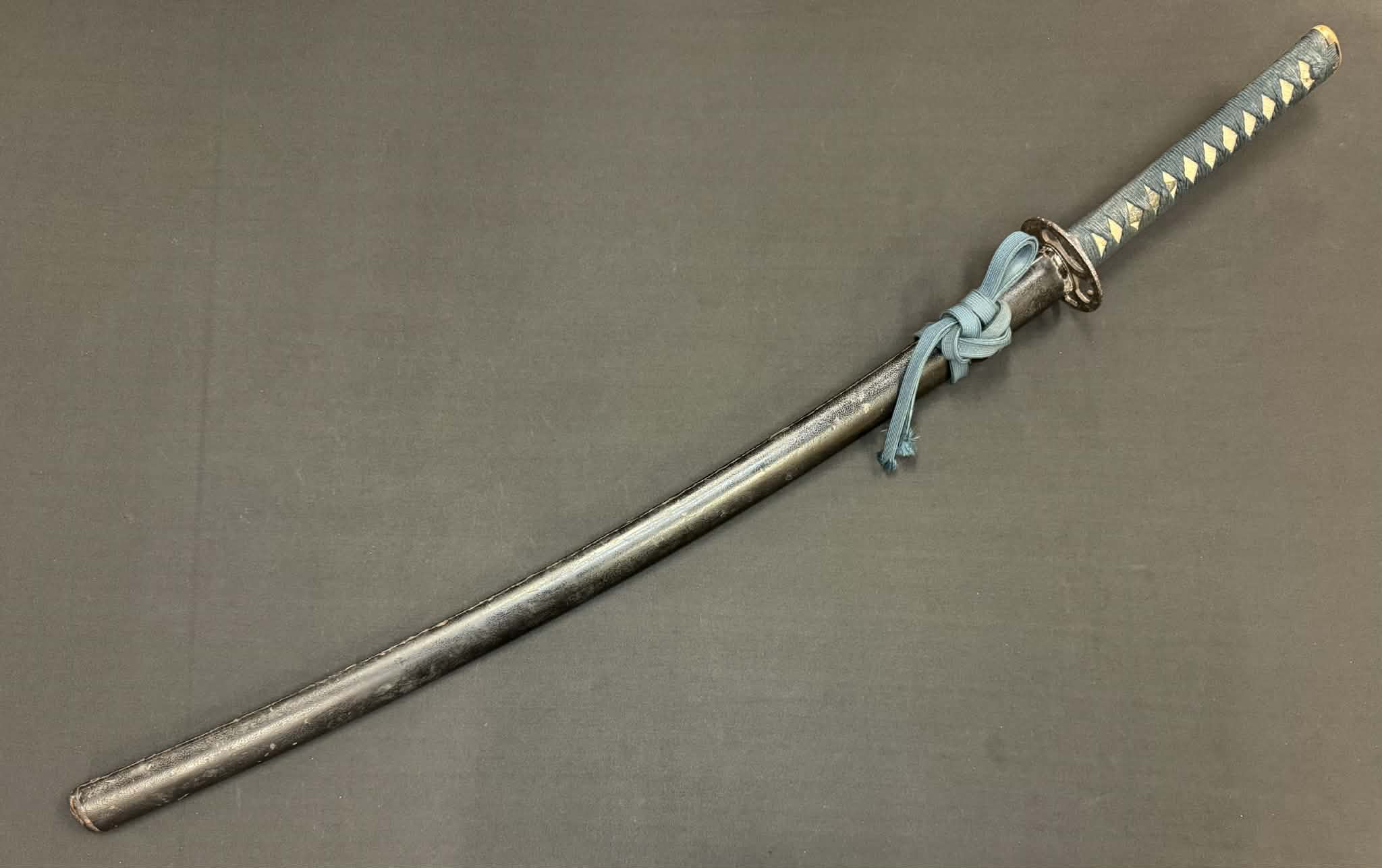 Antique Nihonto -  Katana in Koshirae - NBTHK attributed to Tomishige