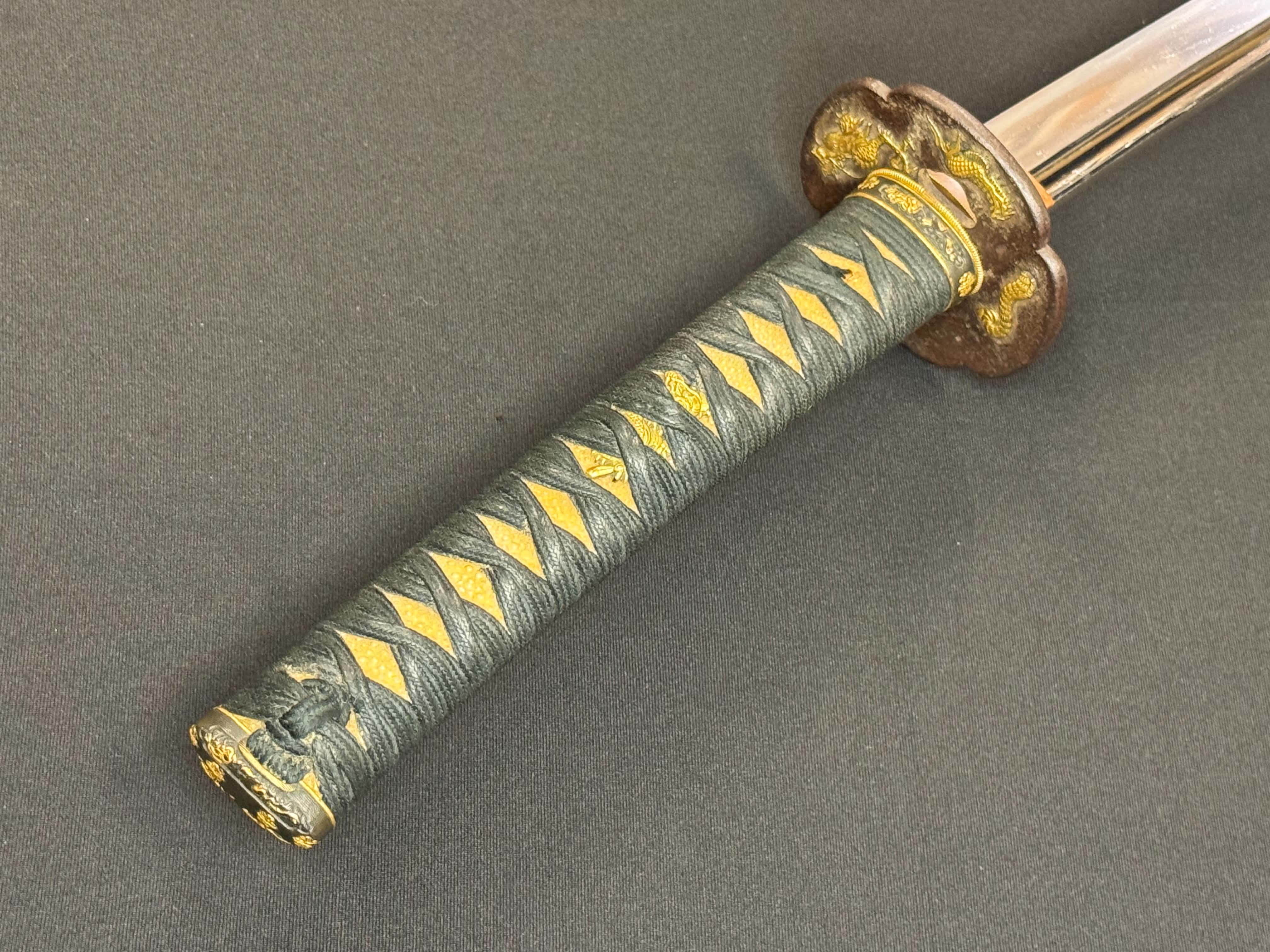 Antique Nihonto - Muromachi (5-600 years old) Katana in Koshirae, NBTHK attributed to Naminohira