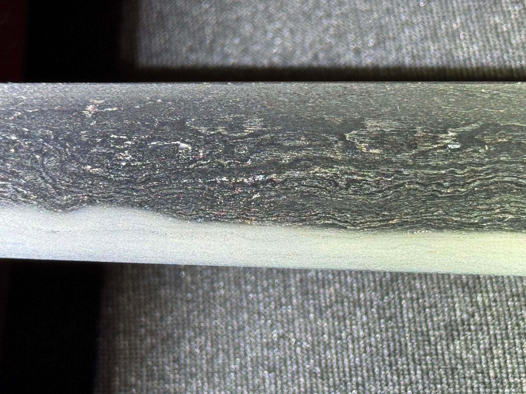 Antique Nihonto - Tanto with prominent jihada in Kaiken Koshirae