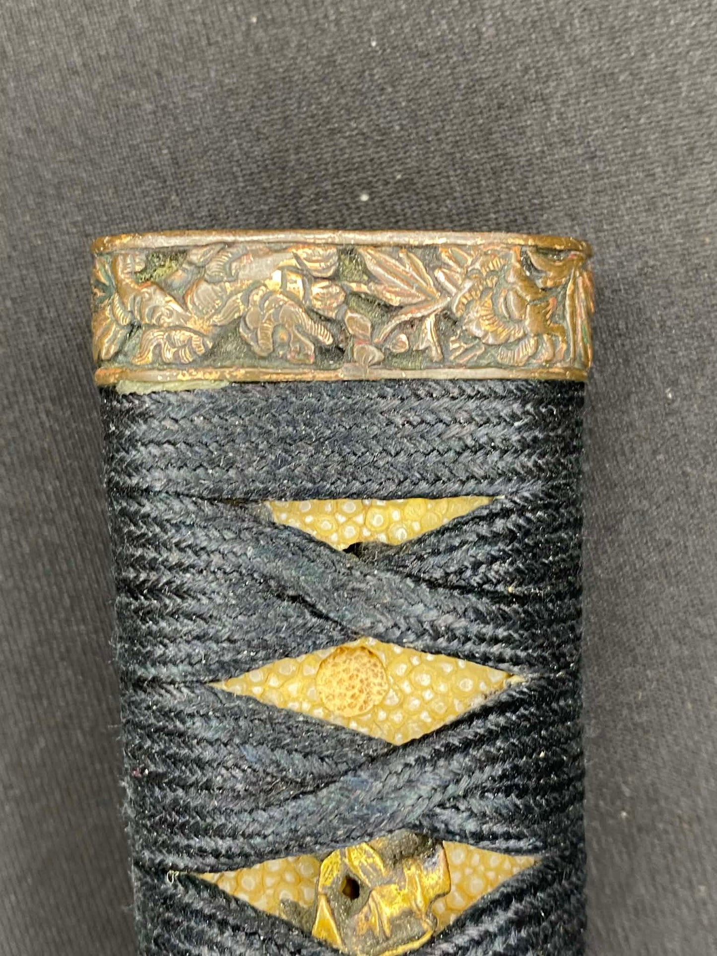 Antique Nihonto -  Yoroi Doshi Tanto in Hamidashi Koshirae
