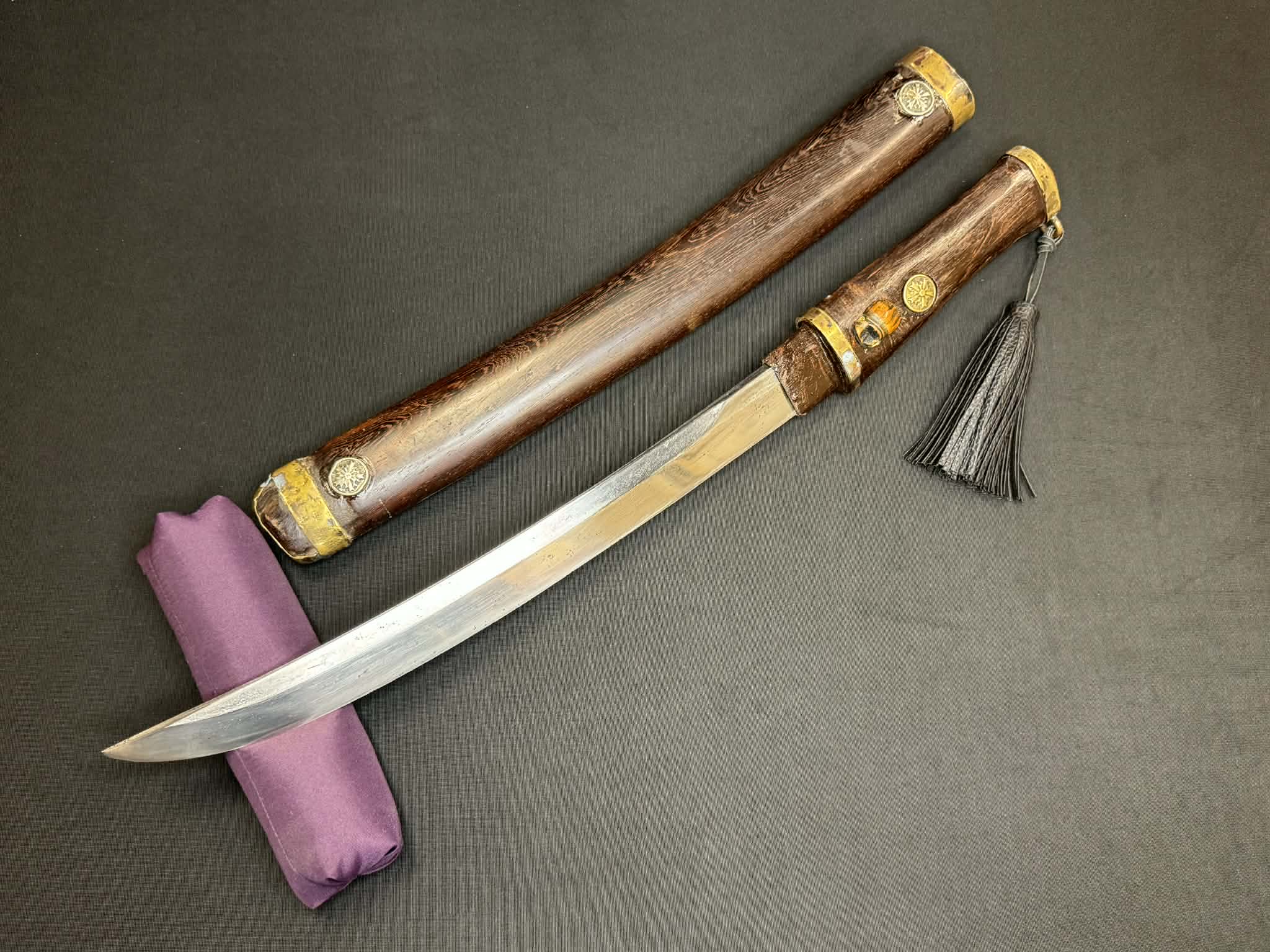 Antique Nihonto - Shobu wakizashi in Koshirae