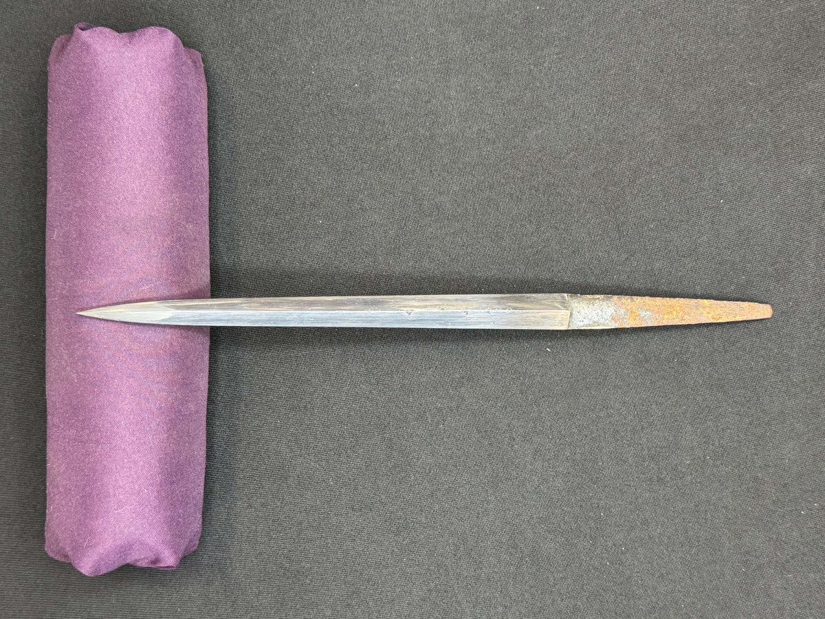 Antique Nihonto - Early Edo (400 years old,) thiccc Yoroi Doshi Armor Piercer Tanto in koshirae, Dated Keicho 9 (1604)