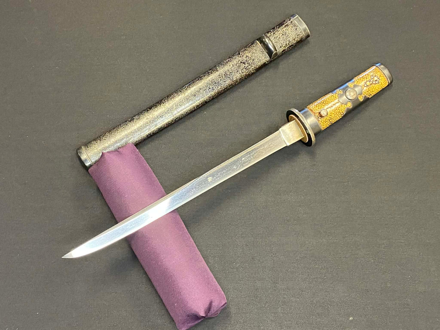 Antique Nihonto -  Kikuchi Yari Tanto in Hamidashi Koshirae - Late Muromachi Period