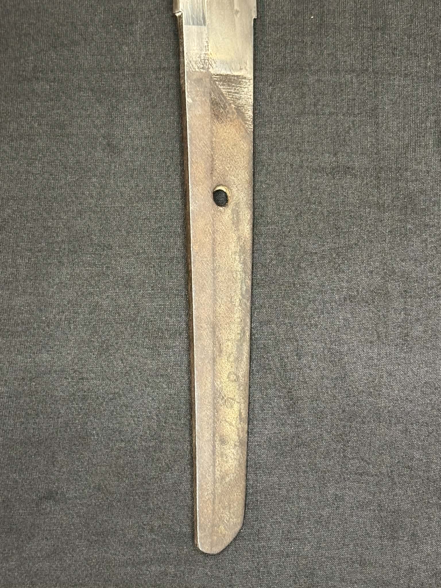 Antique Nihonto - Katana in Tachi Koshirae, signed Shinano no Kami Kunihiro Saku (unverified)