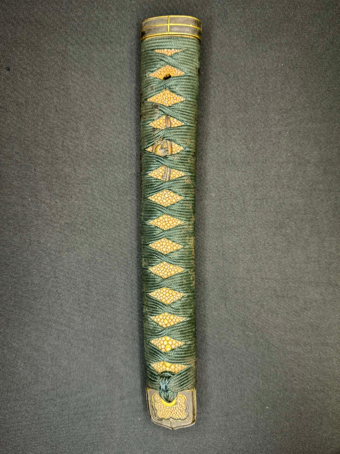 Antique Nihonto - Katana in Koshirae, signed Bishu Osafune Sukesada, Dated Eiroku October 8 (1567) (not verified)