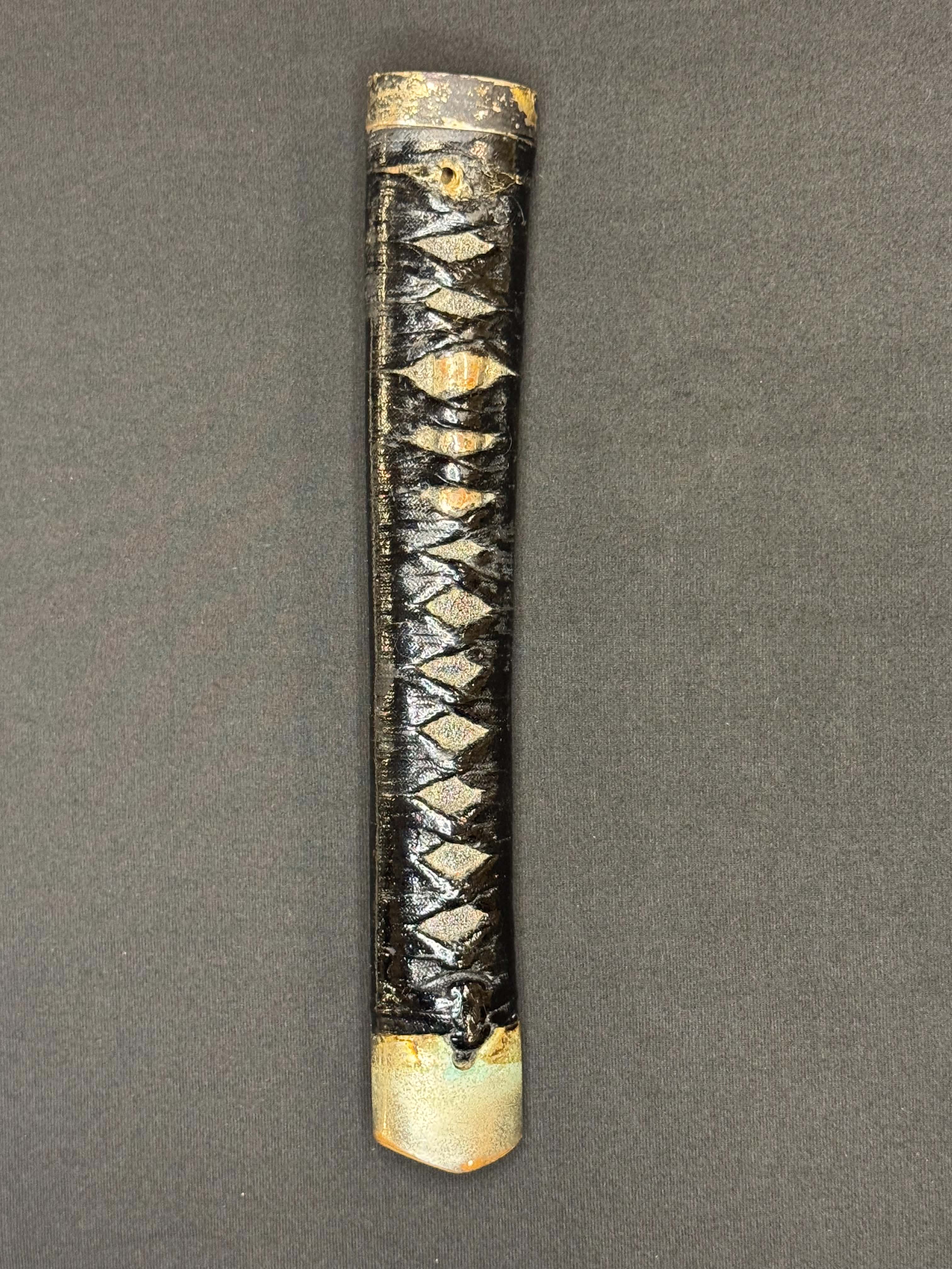 Antique Nihonto - Wakizashi in Handachi koshirae, signed Bizen Kuni Ju Osafune Sukesada, NBTHK CERTIFIED