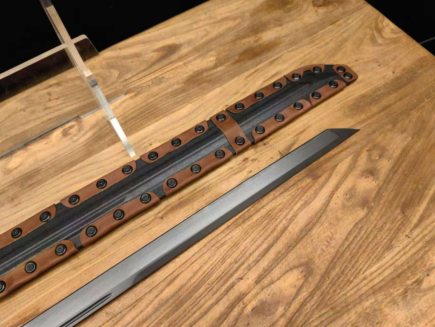 PRE-ORDER Cloudhammer Tactical War Sword - Sup9a (Japanese equivalent to 5160 spring steel)