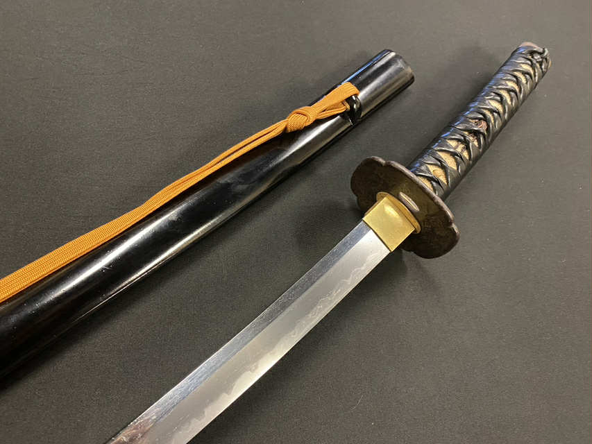 Antique Nihonto - Katana in Koshirae - Muromachi Period (About 500 years old) - NBTHK Certified Bizen Osafune Kiyomitsu